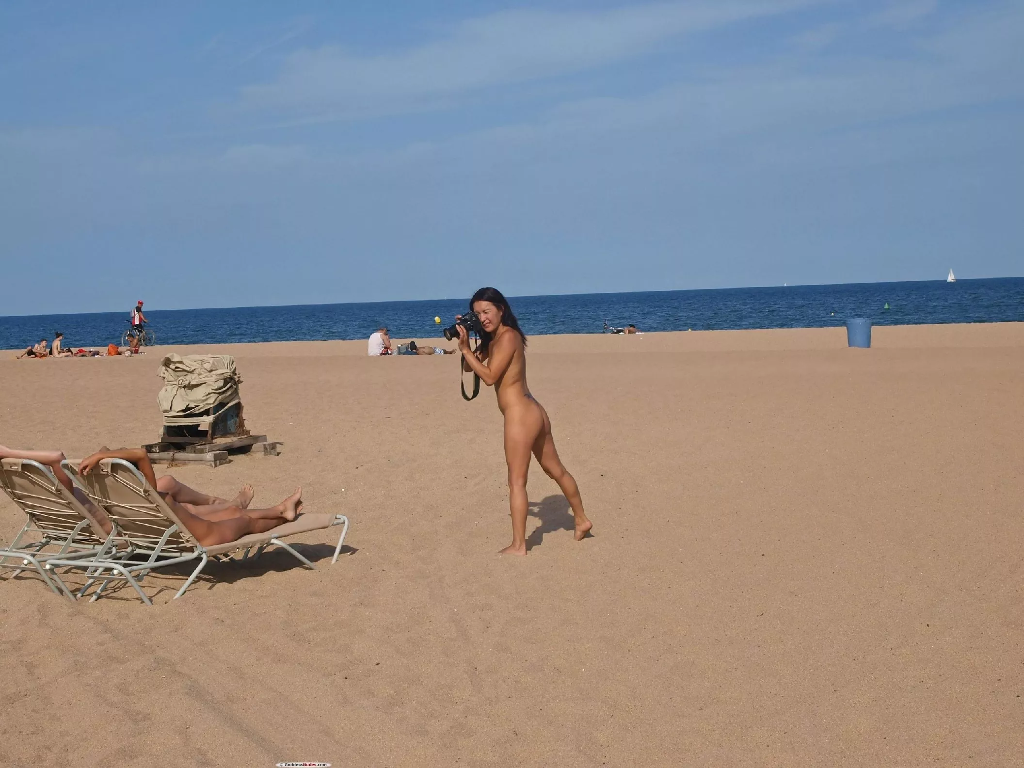 Taking photos of nude people on the beach posted by bobettebobqc