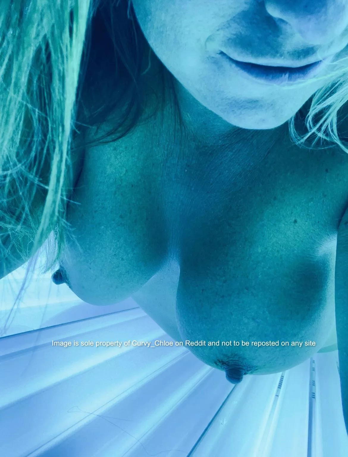 Tanning bed nips ! posted by Curvy-Chloe