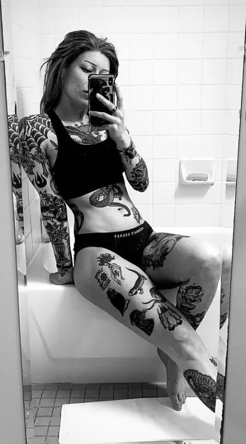 Tattooed babe posted by SoCal9394