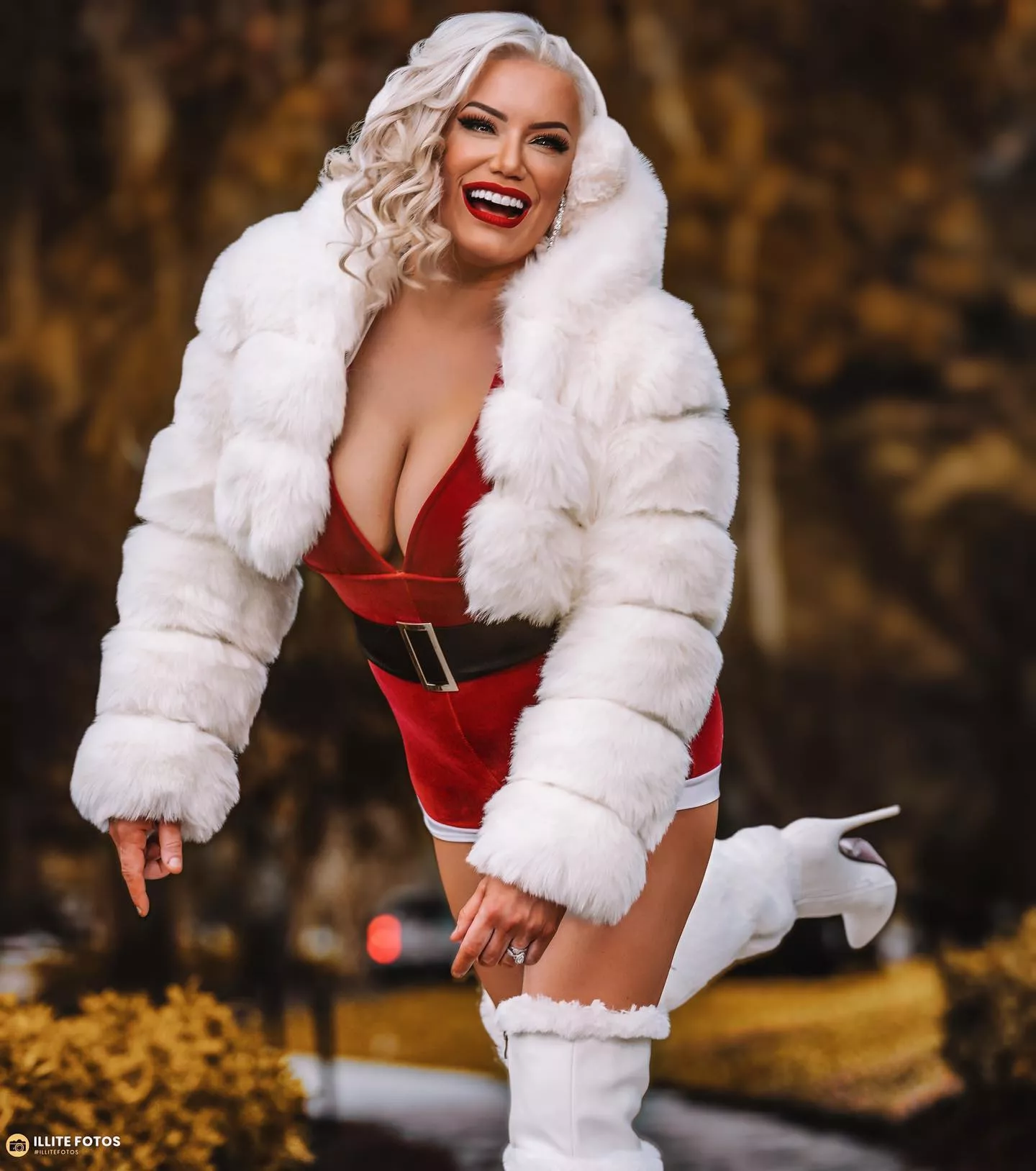 Taya Valkyrie posted by Demonwiser