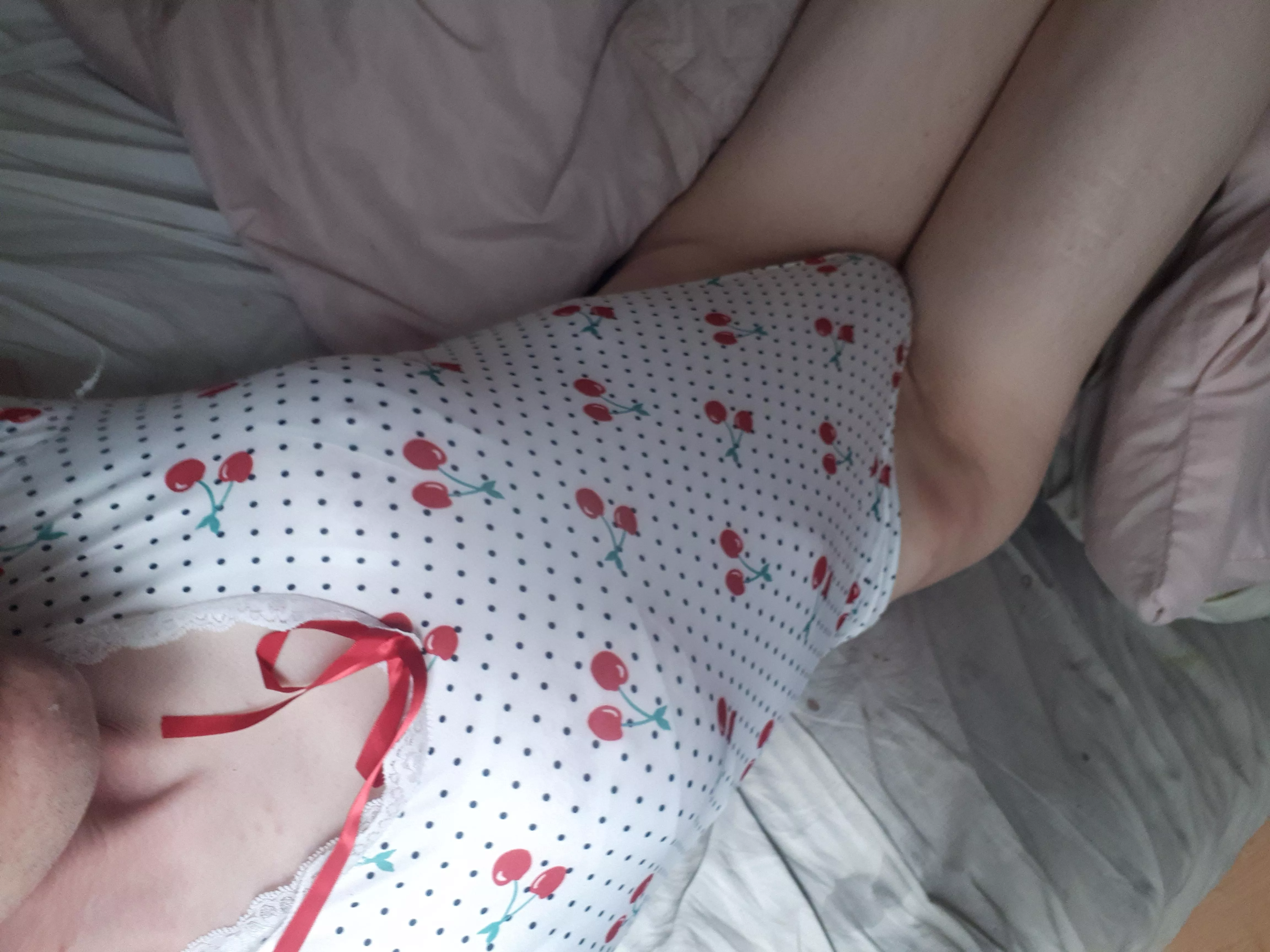 Tell me what you would do to me if I was your sissy pet (DMs open, kik: femboilucy) posted by goodgirllucy96