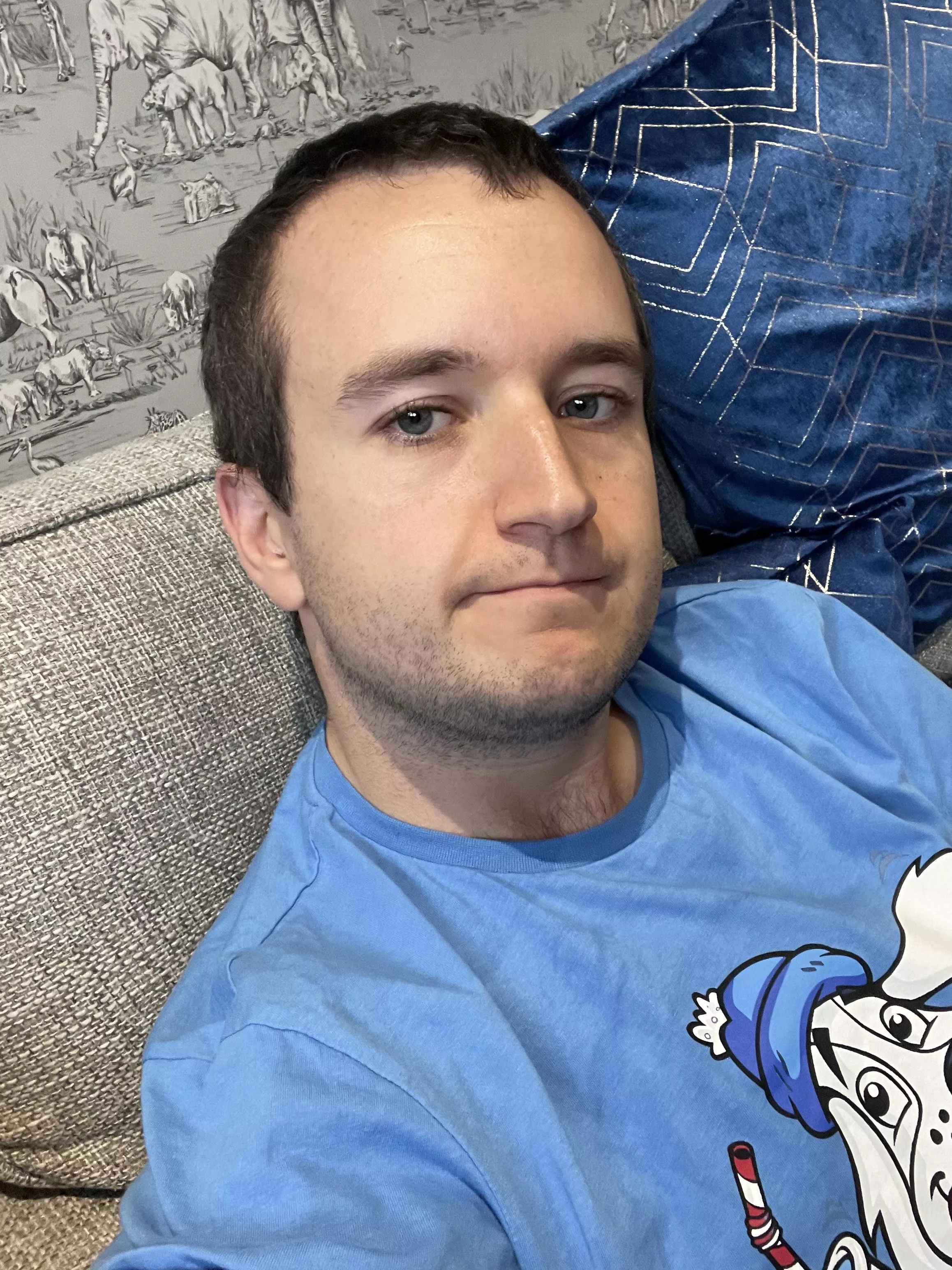 Thanks for all the love yesterday my fellow Reddit users! Highest amount upvotes on any post Iâ€™ve ever had!! And yes that is the slush puppie dog on my T-shirt ðŸ¤ª posted by joesv1