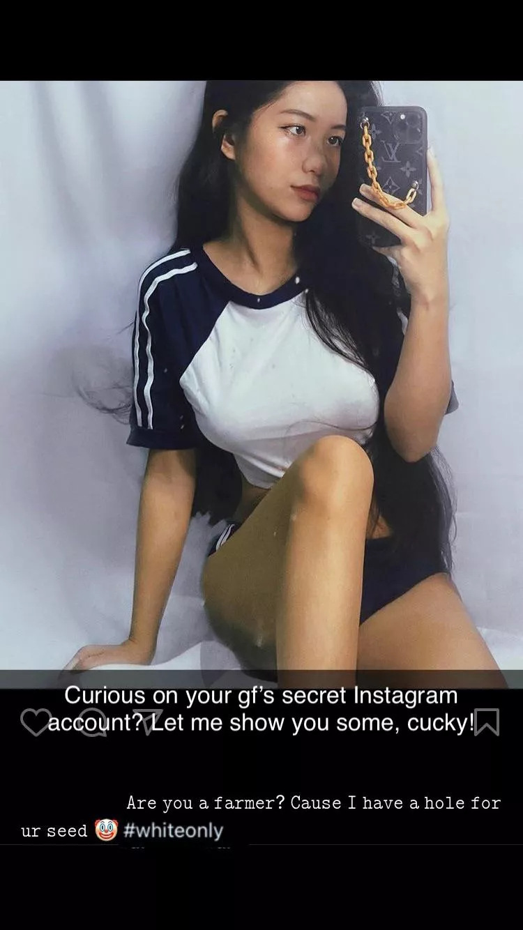 Thatâ€™s why she never show you her secret account ðŸ¤£ posted by asia9394