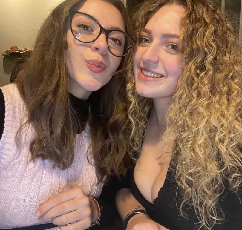 The Nerd or the Slut? posted by YellowEyes221