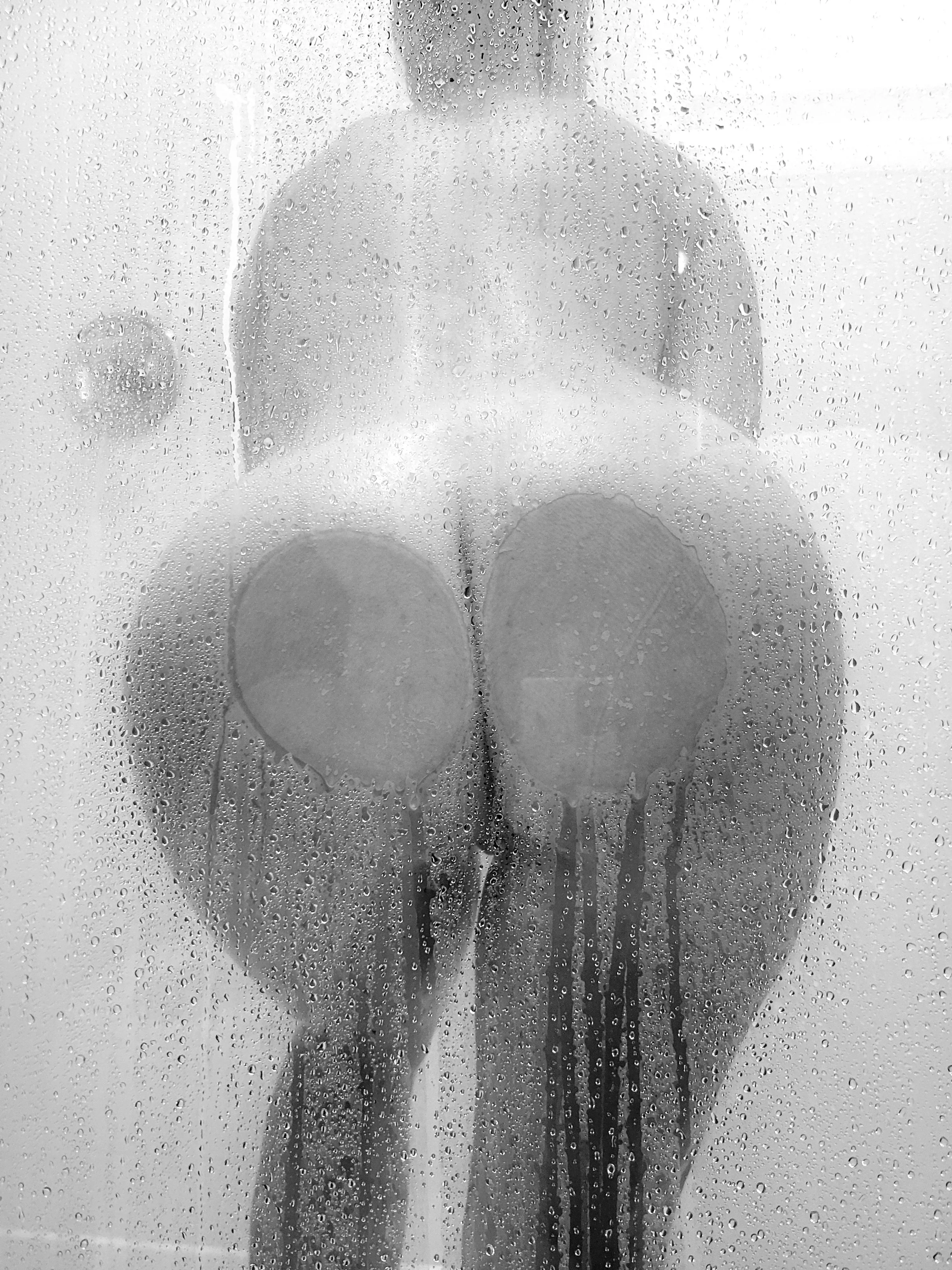 There's nothing better than thicc MILF ass in a hot shower. posted by husband_to_a_milf