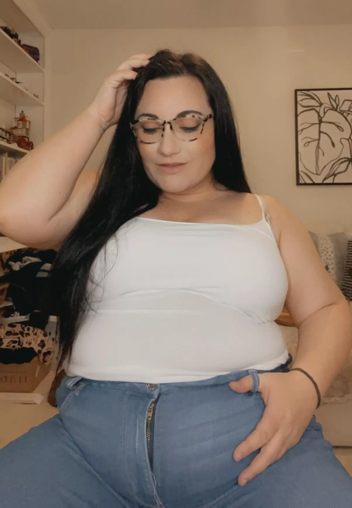 These jeans were big last monthâ€¦ posted by curvagecaseyBBW