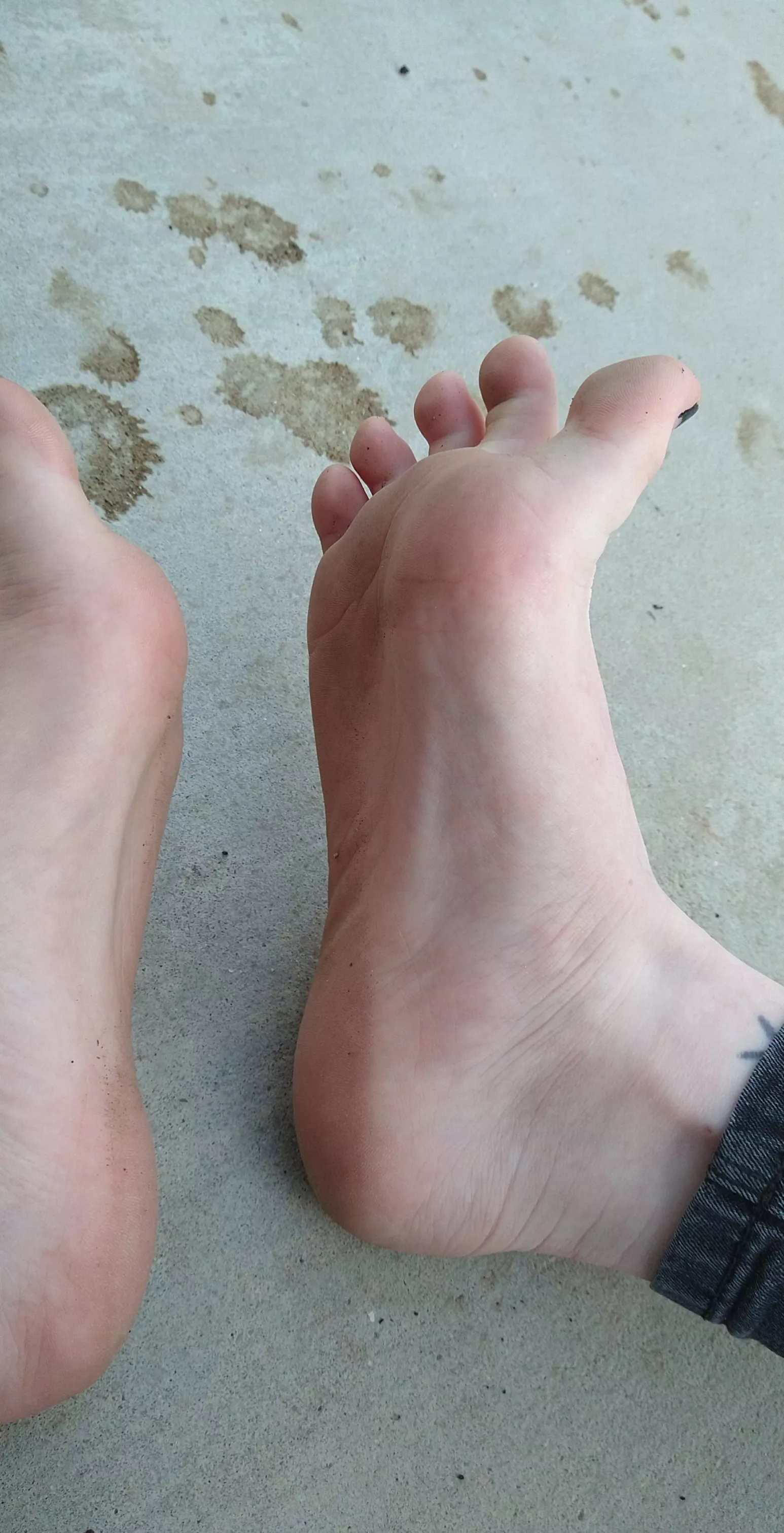 They got a little dirty today! (dms open) posted by feetiecutie