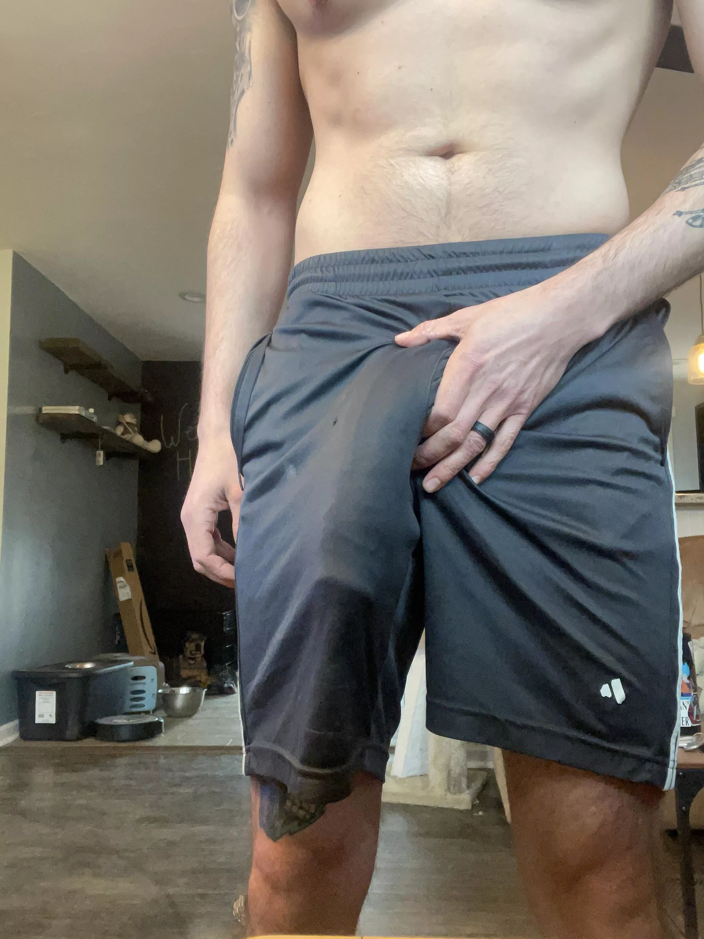 Thick and heavy. (M) posted by Benpaai