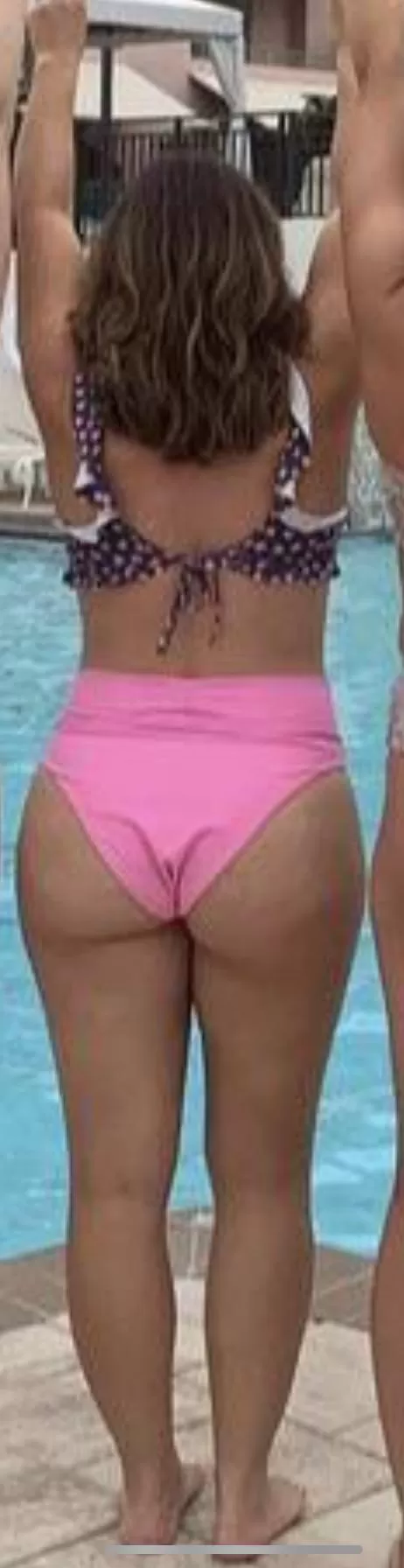 Thick booty posted by pt7676