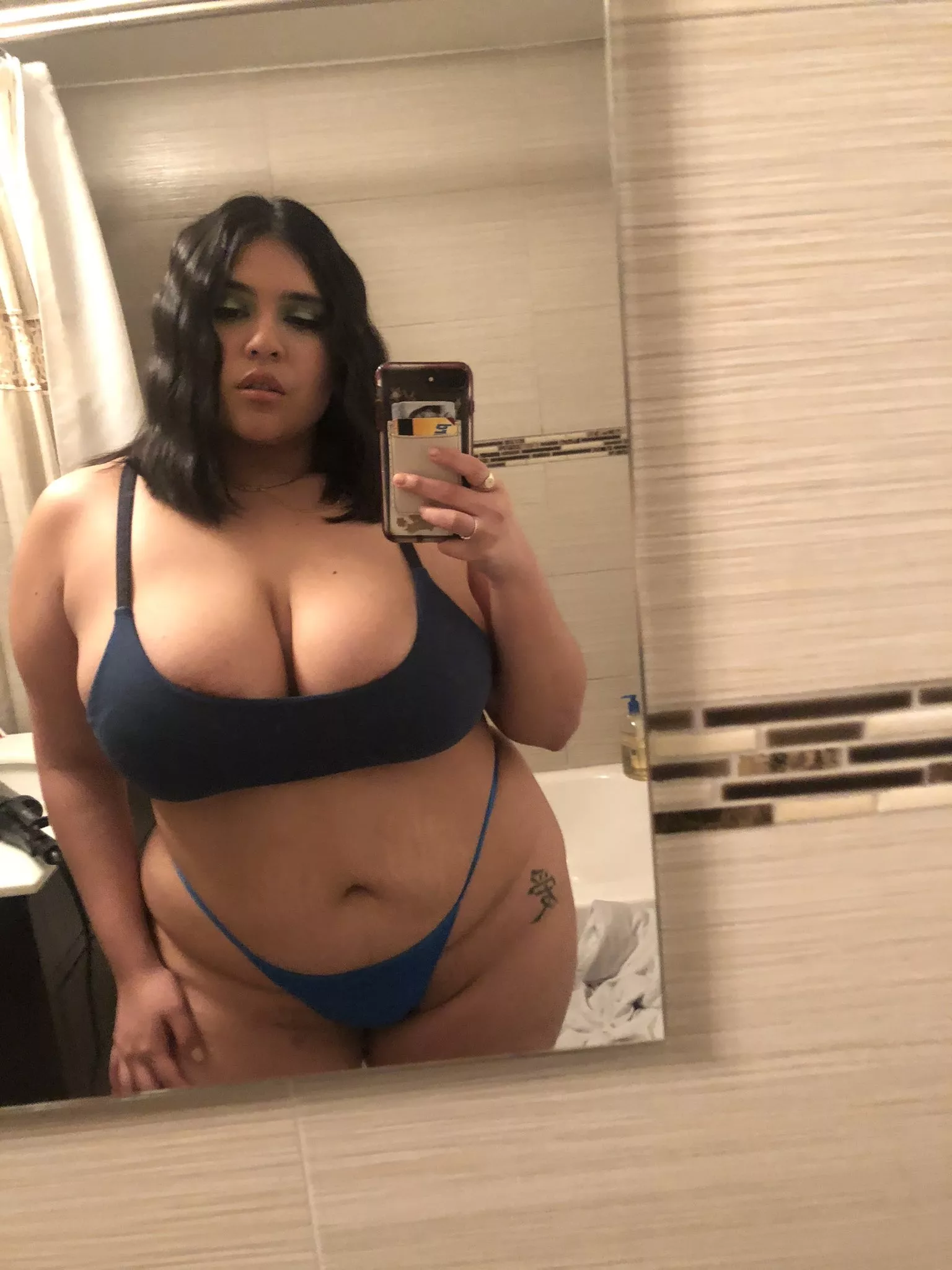 Thick in all your favorite places posted by vanessah22