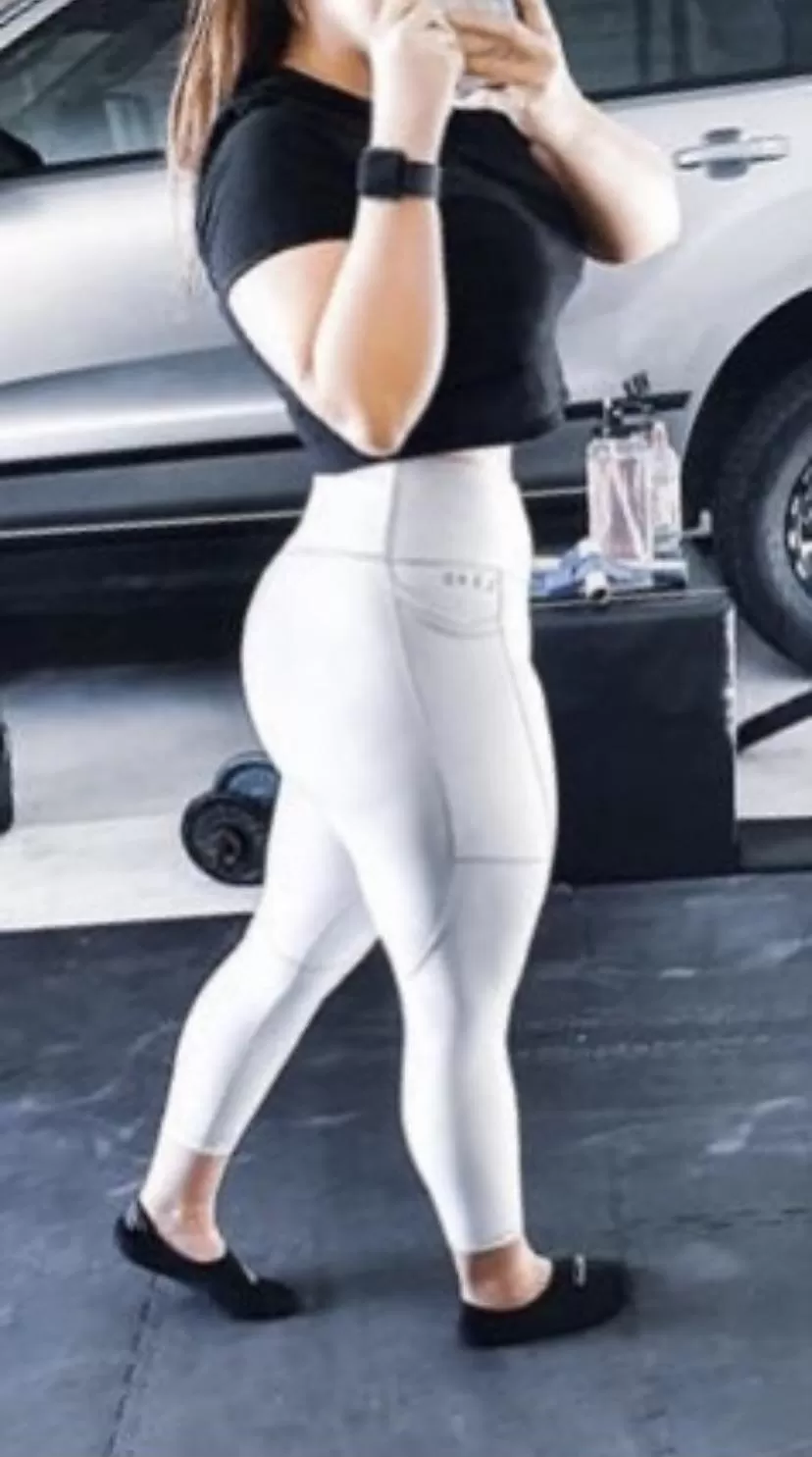 Thicker in white ones ? posted by zarrau