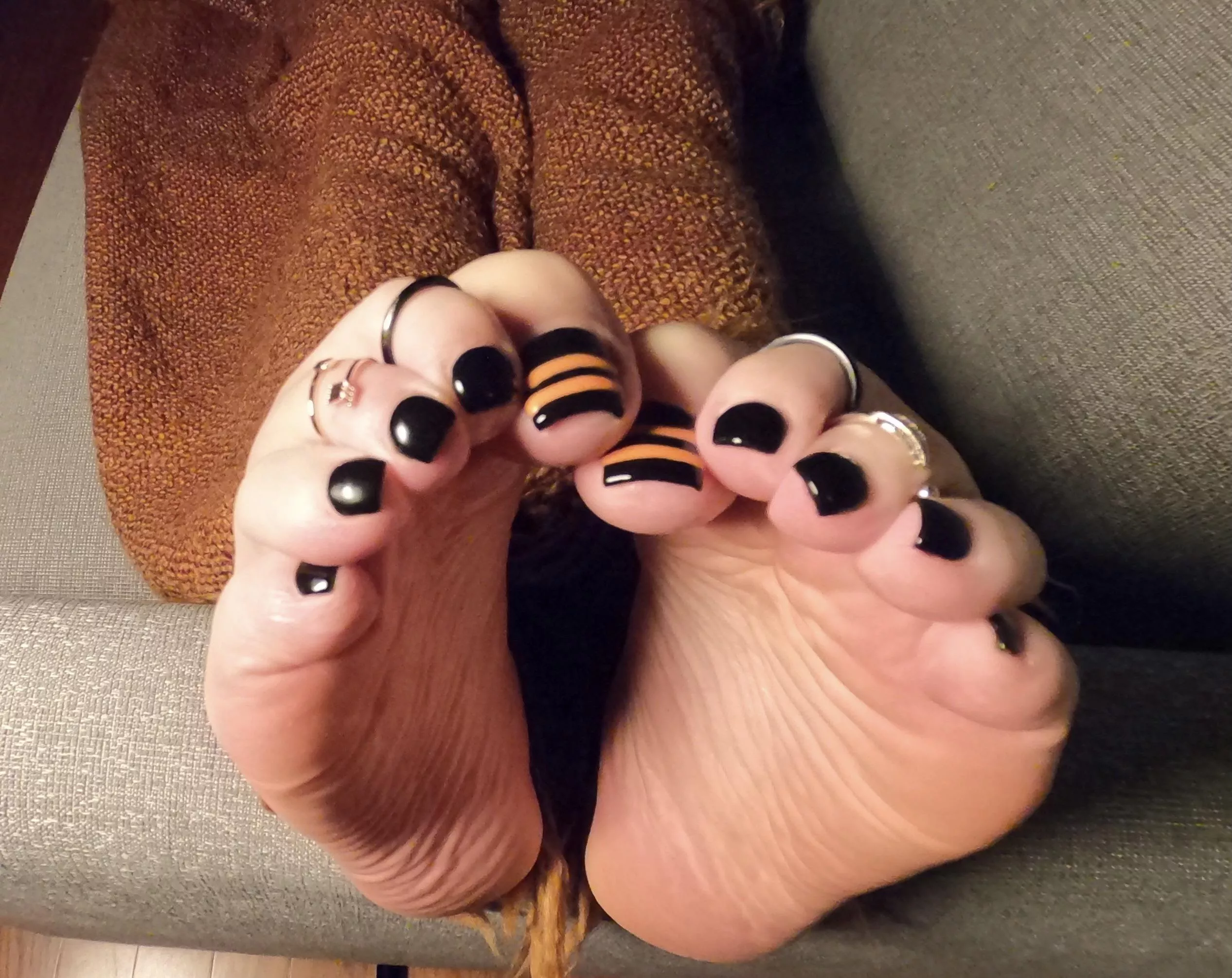 Think they are ticklish? posted by kellysfeet