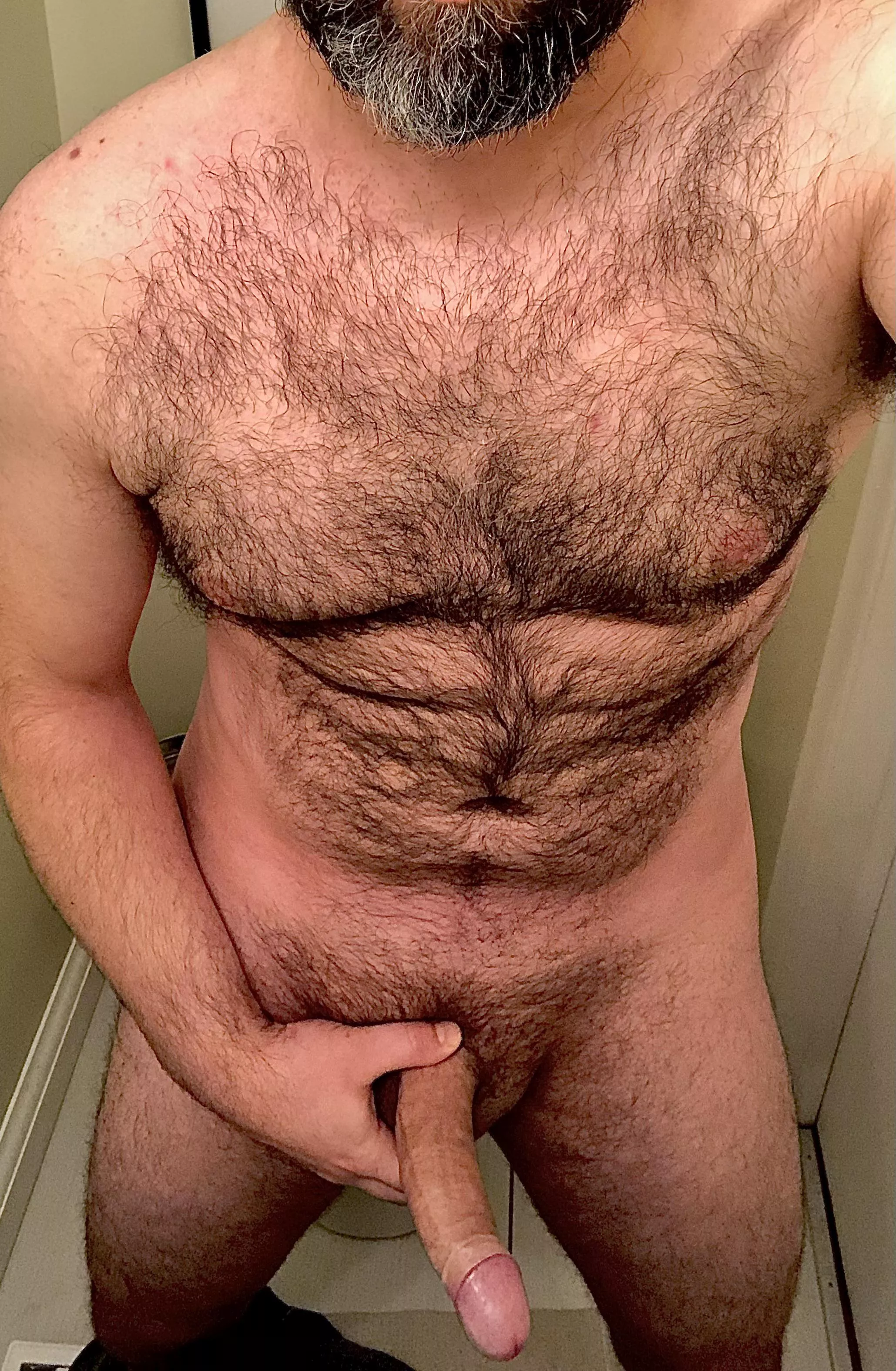 This B&B is big and burly and loves to fuck slow, and deep, and early. posted by Northgame40