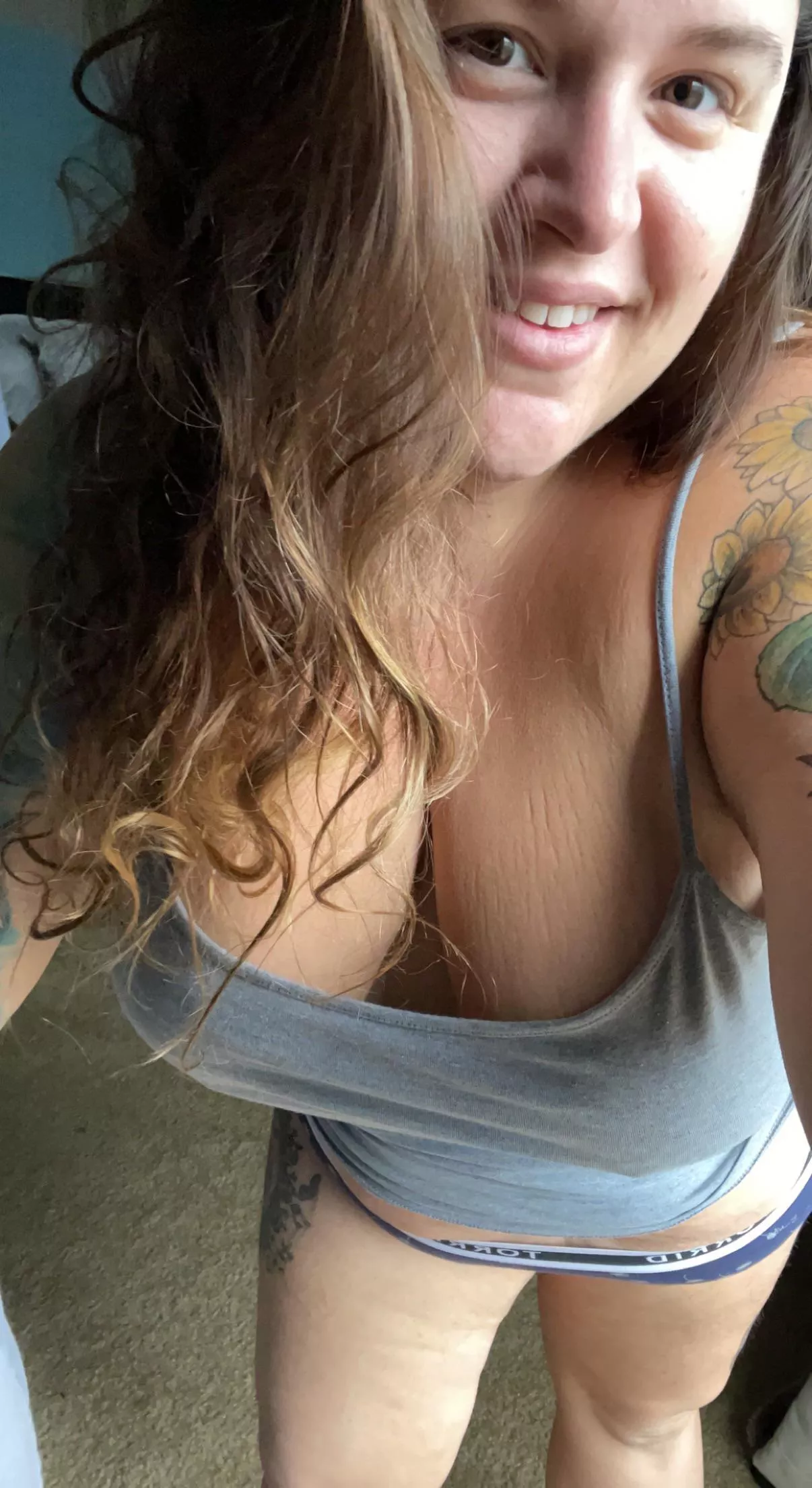 this busty tattooed bbw will have you obsessed ! posted by handful_heather420