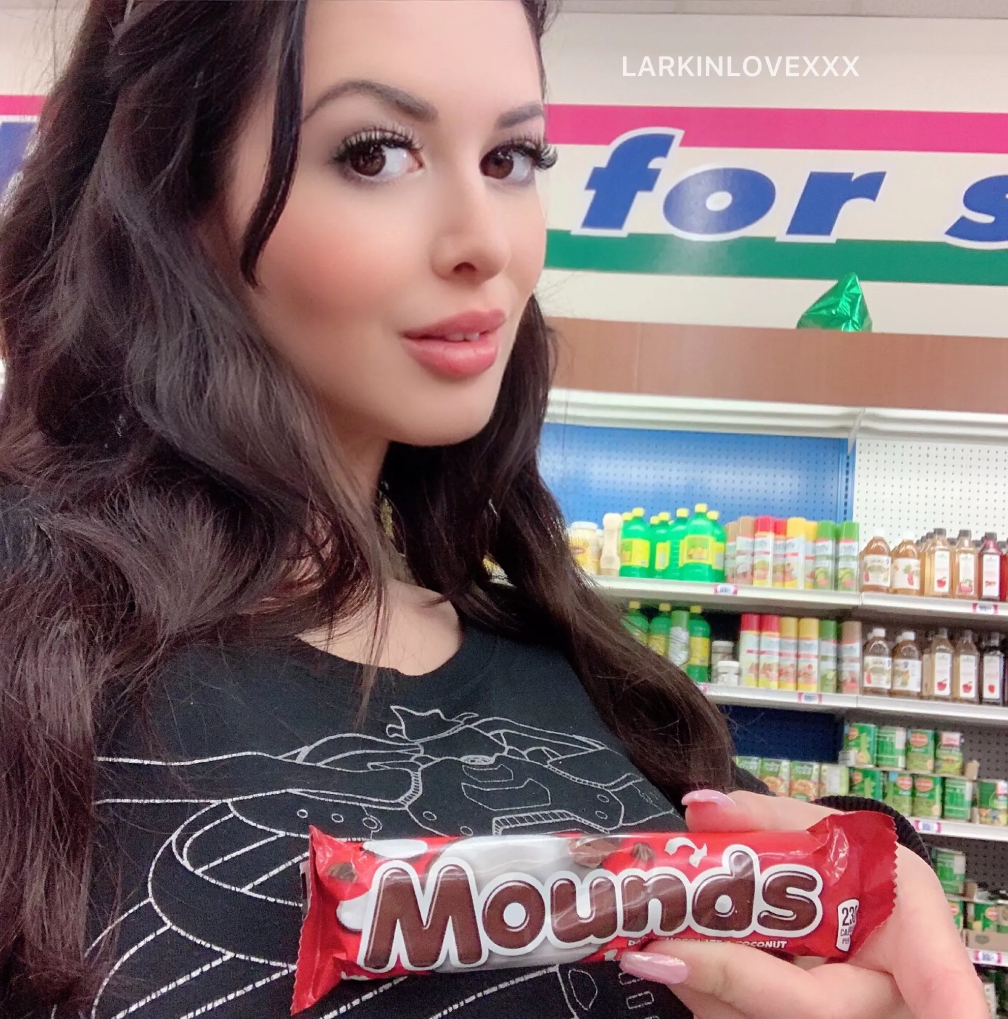 This candybar and I have a lot in common [OC] posted by larkinlovexxx