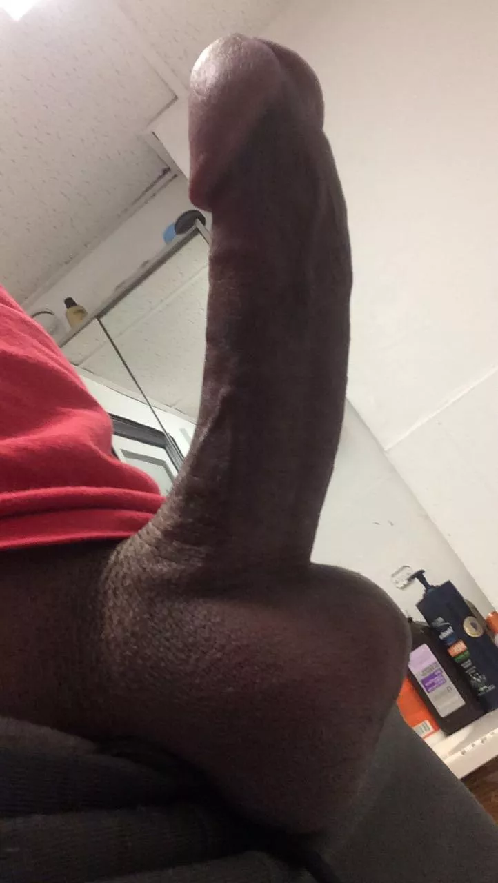 This is a major throw back look how strong my cock looks here posted by BigATrain32