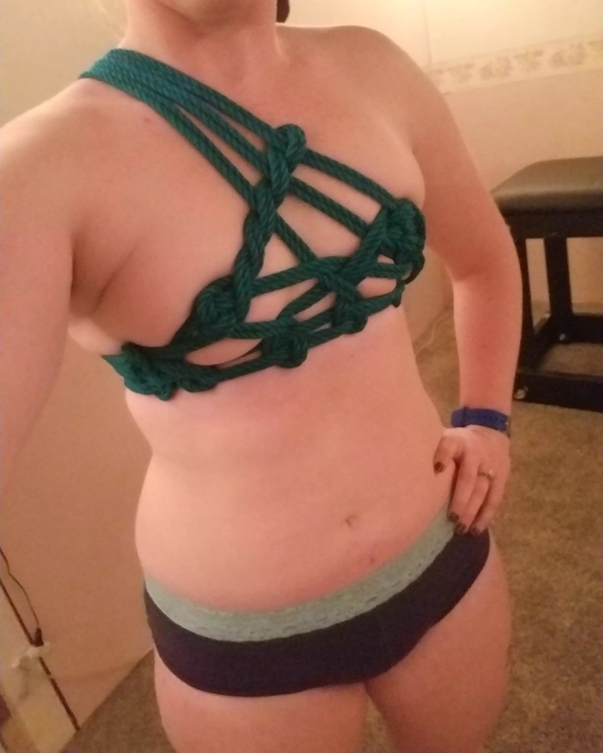 This is probably my favorite rope bra done to me so far! It might be time to tinker to see if I can recreate it. If you know of any tutorials similar, I would love to see them! posted by LilPiranha