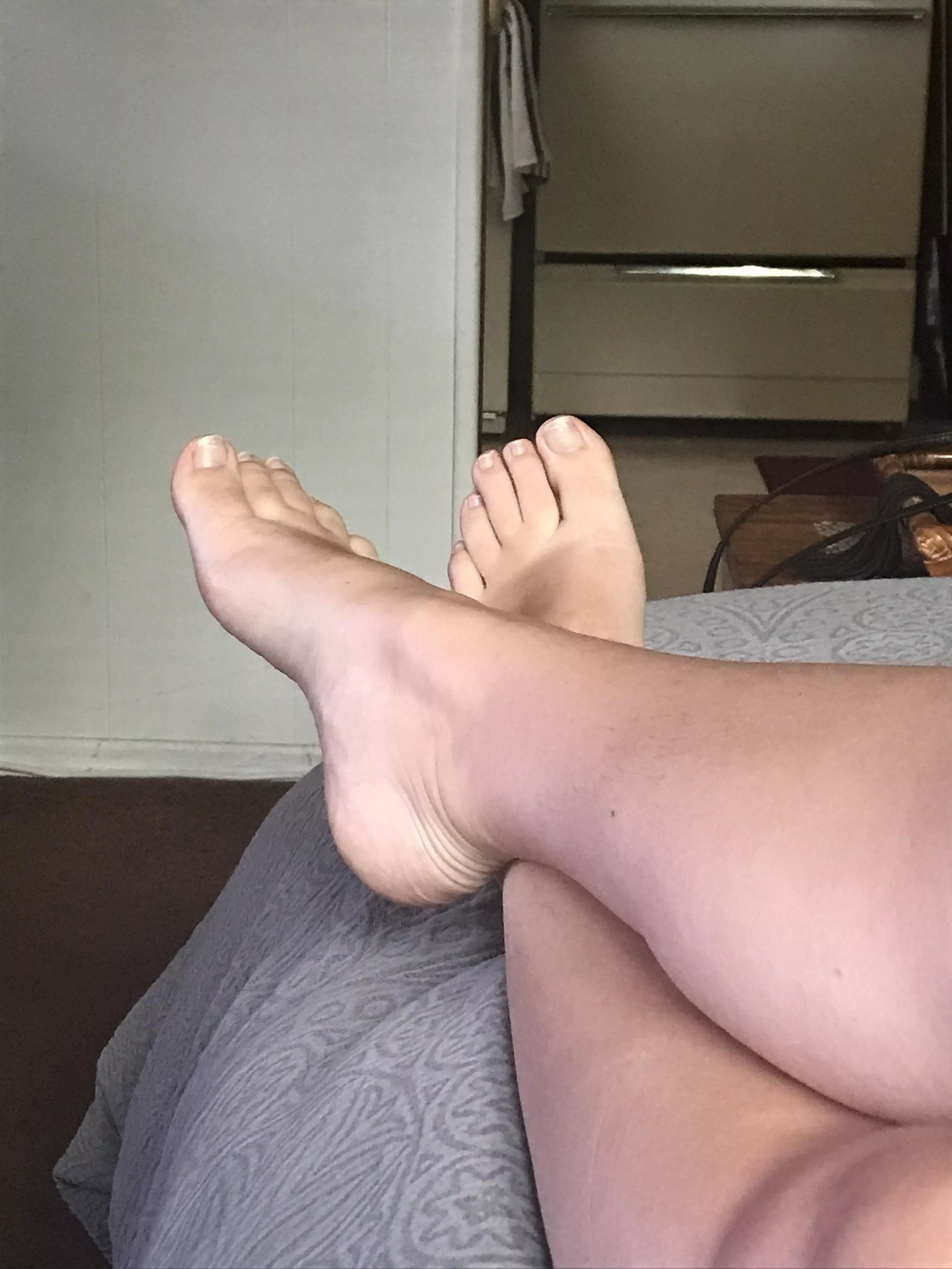 This may sound crazy.. but does anyone here like natural toe nails? posted by shesrad