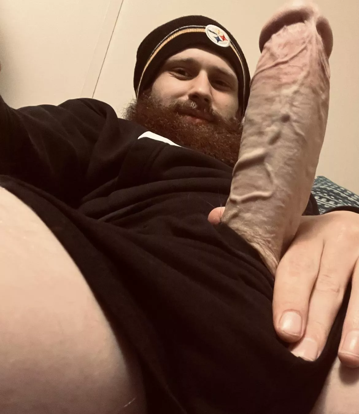 Throbbing veiny cock 😜 posted by blueballs214