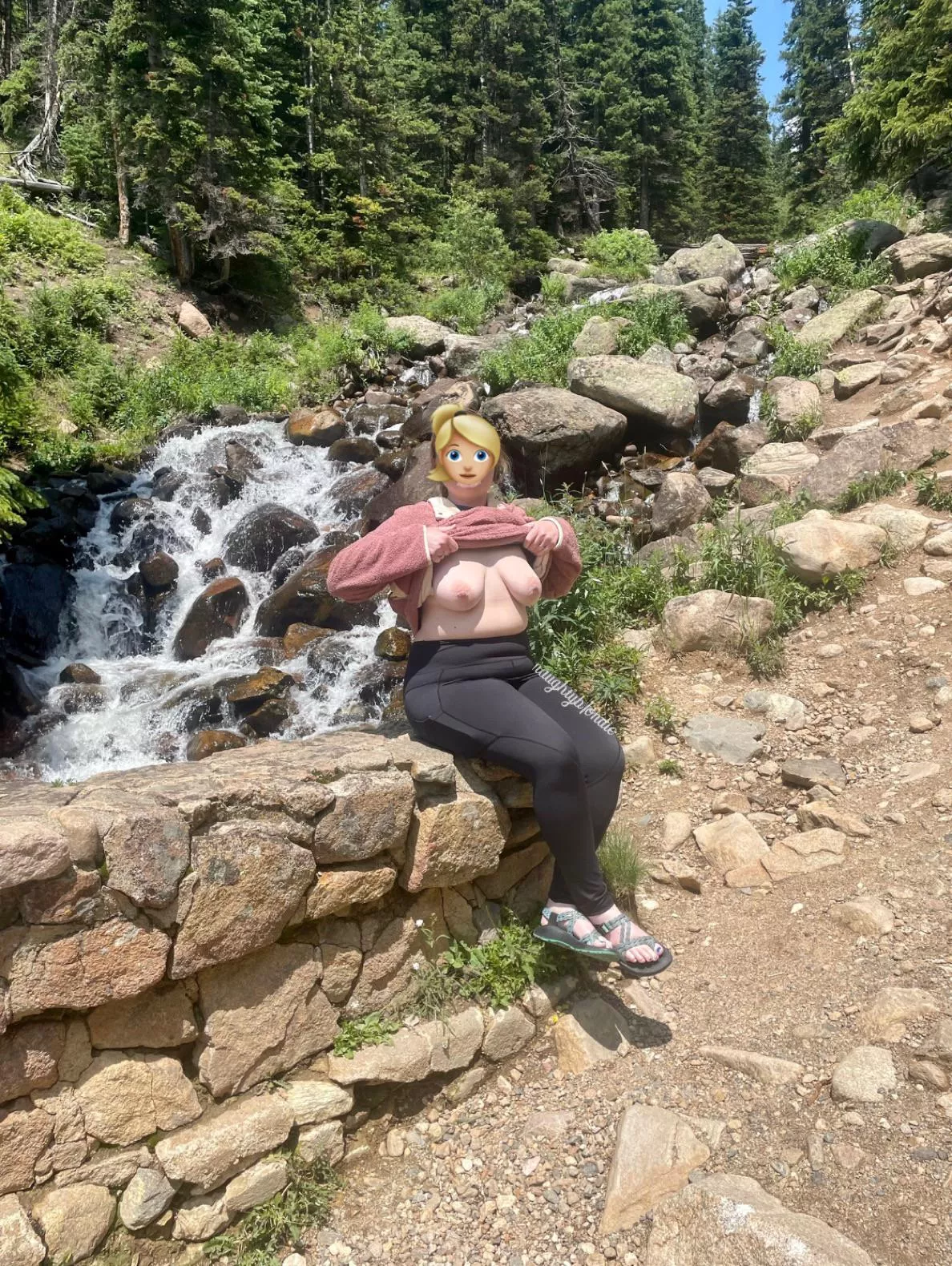 Throwback to when I went chasing waterfalls in Colorado a few weeks ago. Take me back! posted by naughtyb1ondie