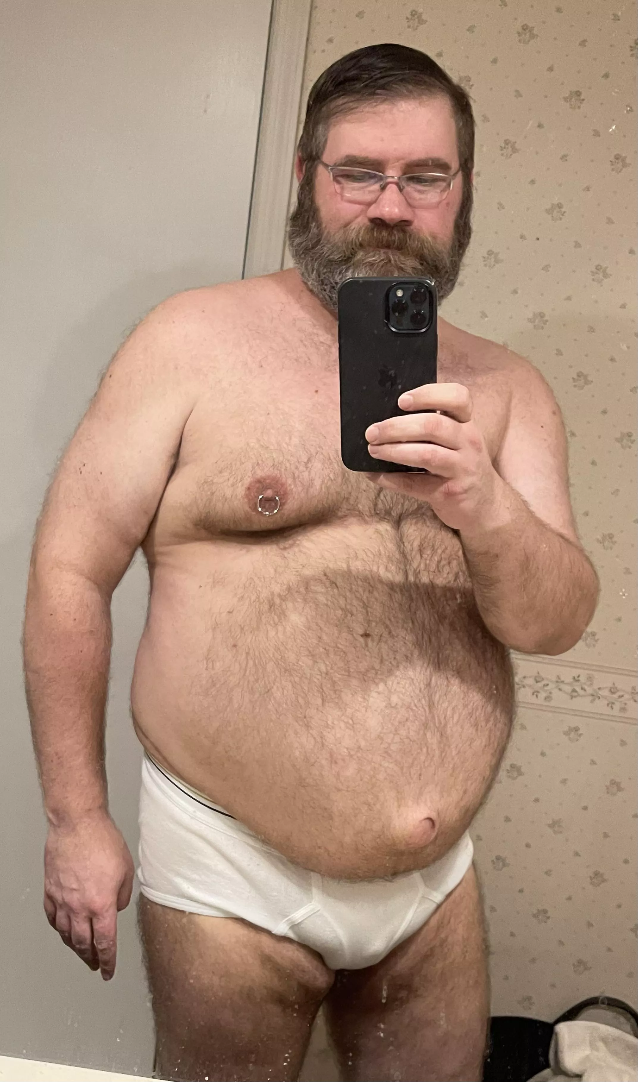 Tighty whitey Sunday. Just saying hi. (47 y/o) posted by nlyesac