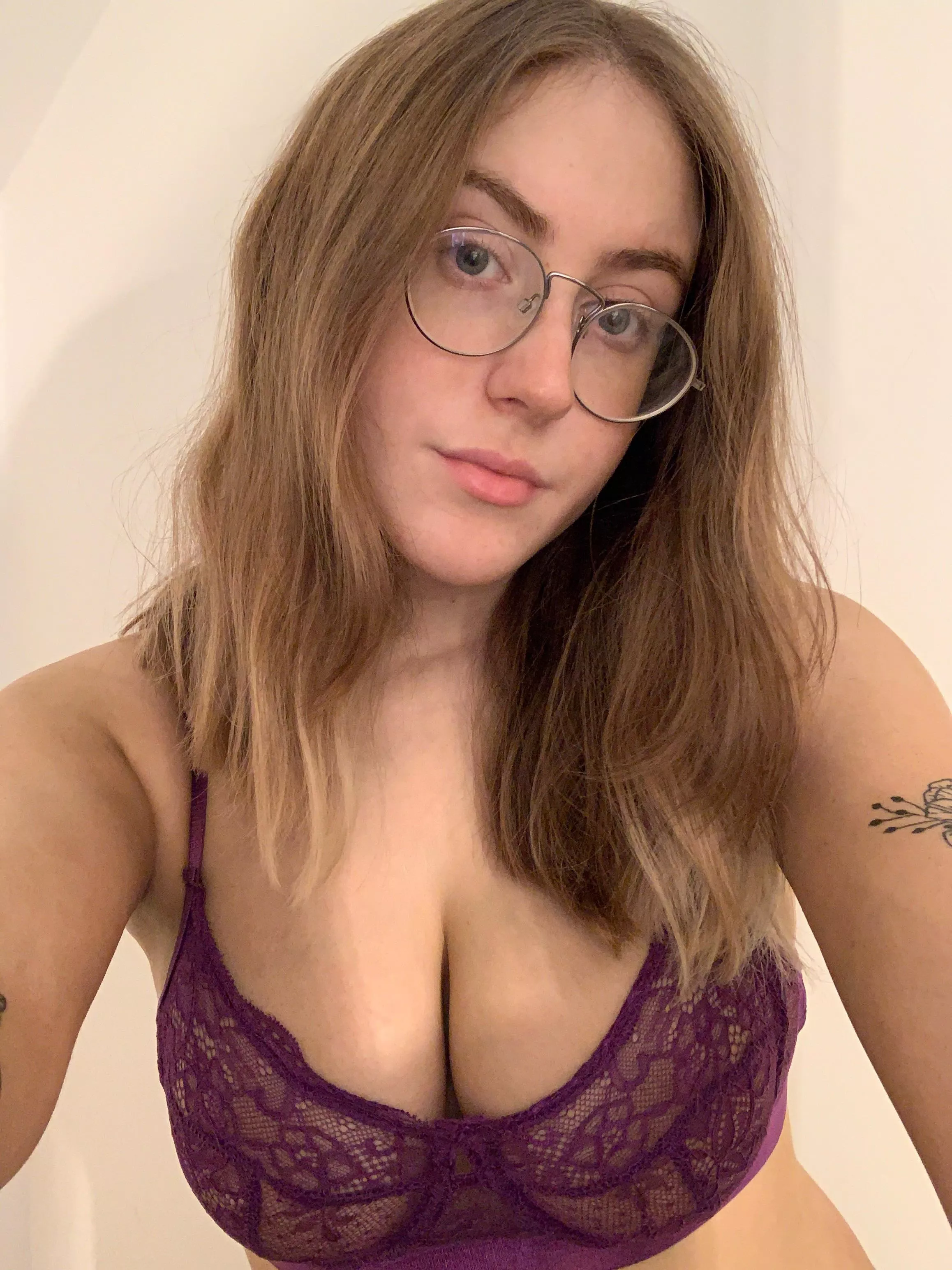 tits or glasses?😏 posted by myxsunfl0werr