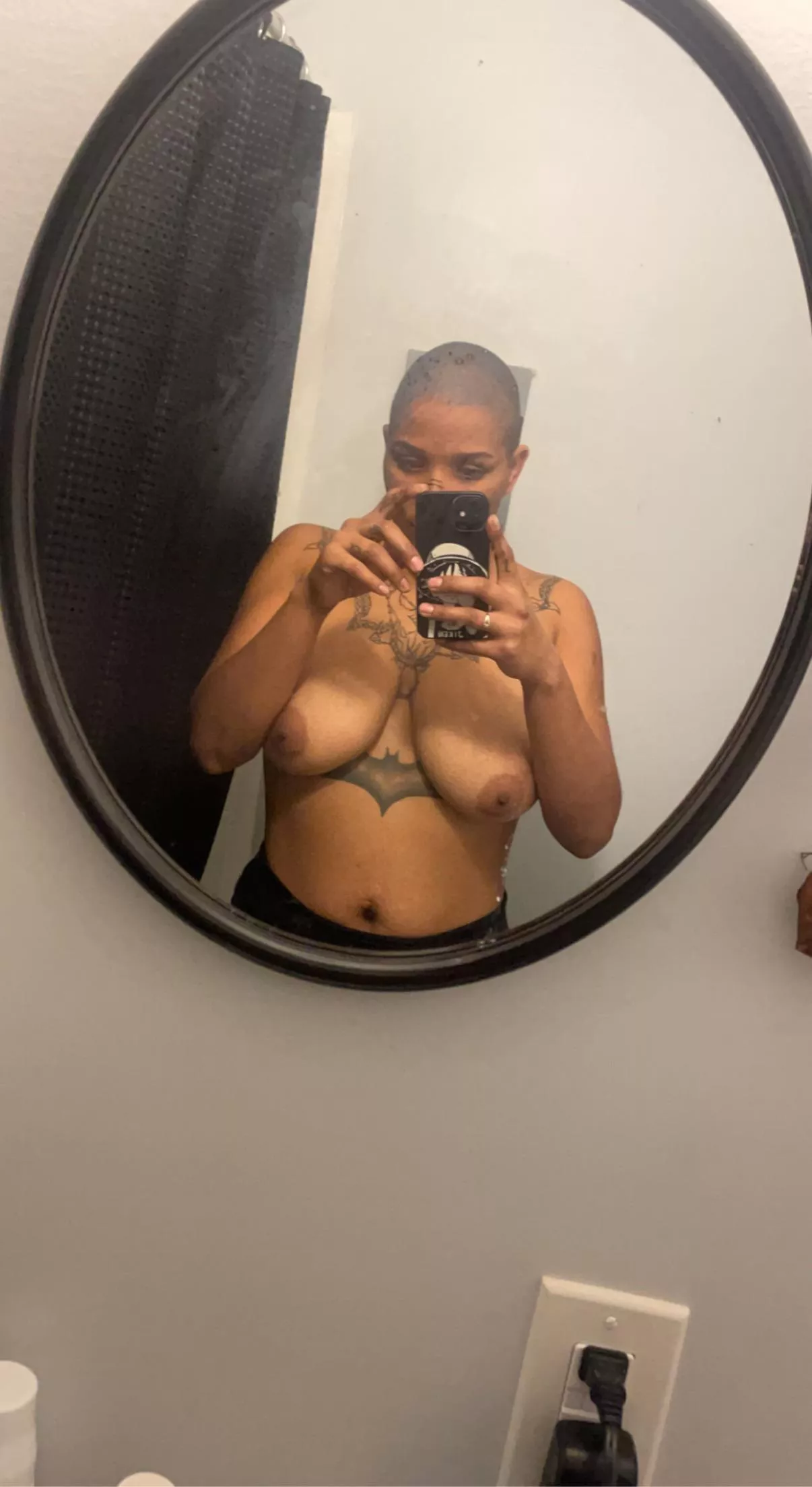 Tittyyyyyyyssss posted by Onlyfansbellad