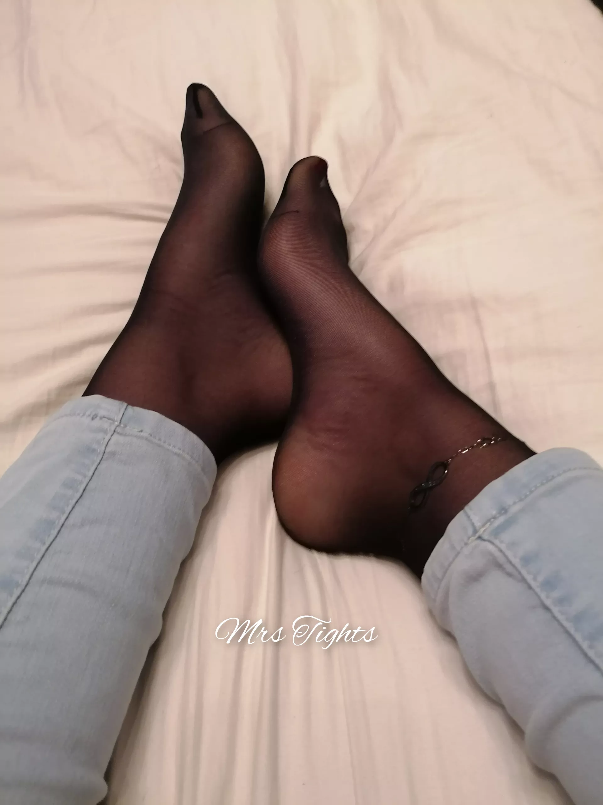 Today's Wolfords under my jeans posted by MrsTights