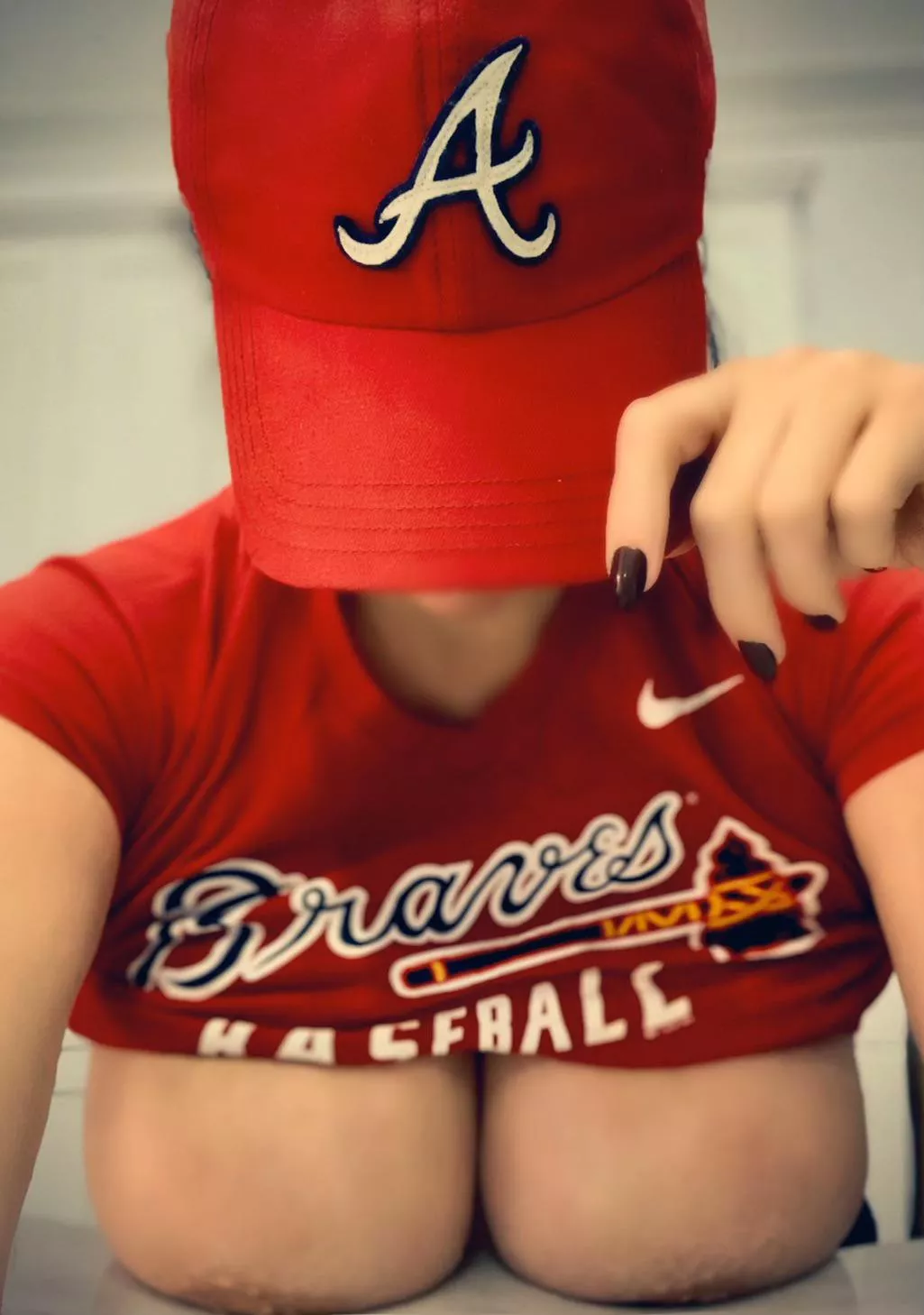 Tonight is the red out game in Atlanta!! Pulled out all of my red, but thatâ€™s not all that popped out! Go Braves! âš¾ï¸ðŸ’¦âš¾ï¸ posted by feelinglilith