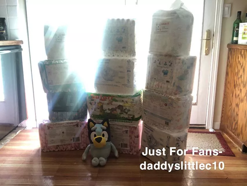 Too many diapers!? Never heard of her! posted by Daddyslittlepissbaby