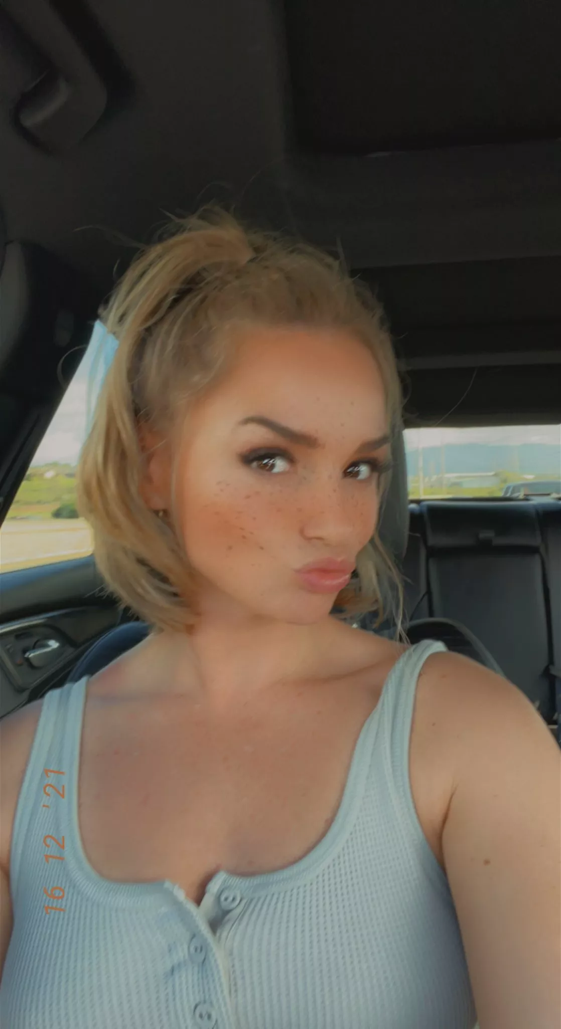 Tori Black - Car ðŸ¤³ posted by Thegenogoths