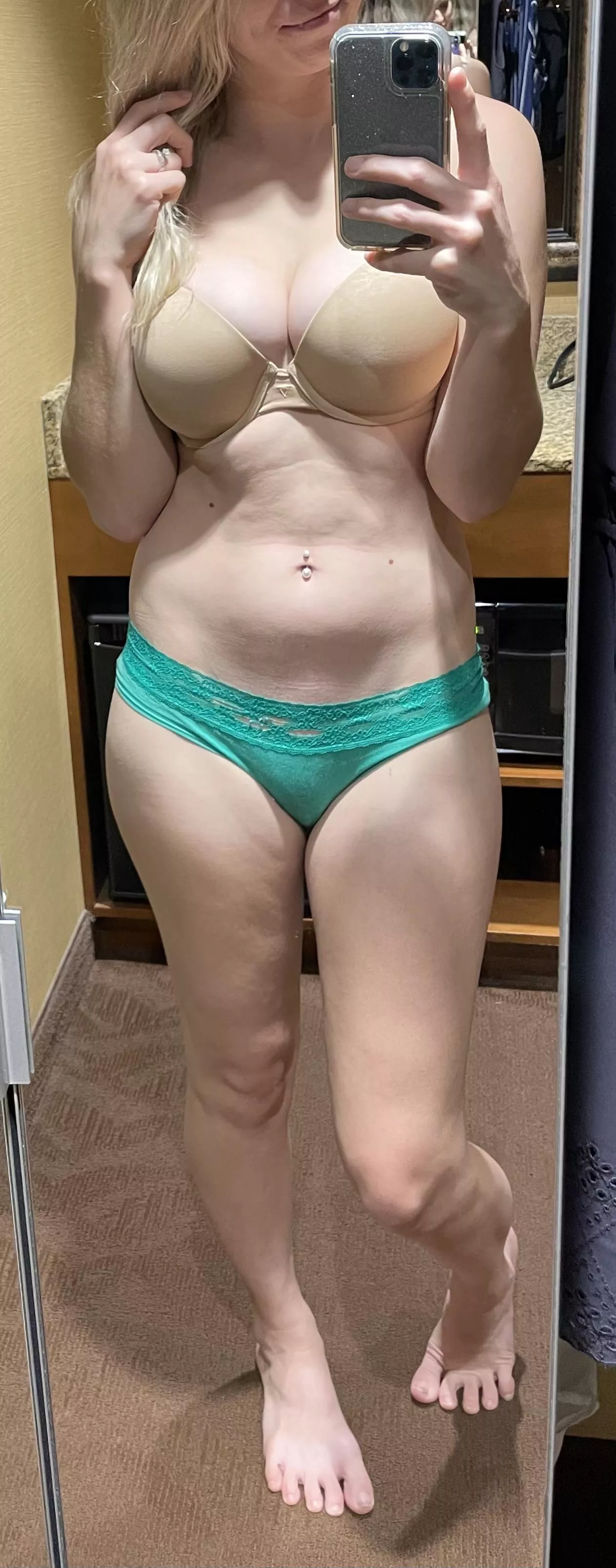 Trading my 28 yo hotwife. I will NOT share nudes with face. Will share clothed face. She’s a true hotwife. Looking for lt trade abd chat. No bbw please. Bi is a plus. If interested hmu with age and location day trade posted by swingingcpl89