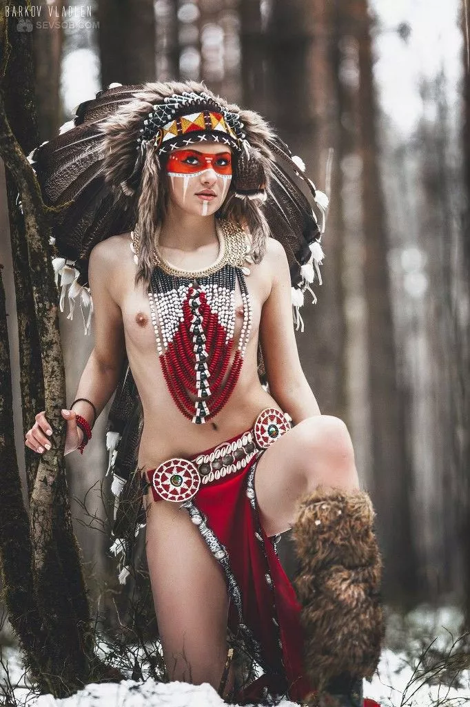 Tribal war paint posted by fill_it_with_cream