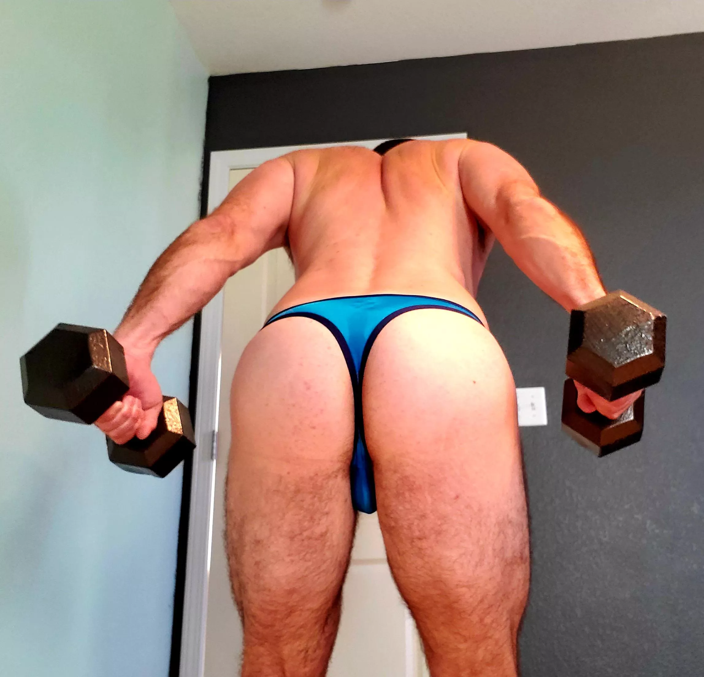 Triceps kickbacks anyone? [M] posted by Glass_Woodpecker8892