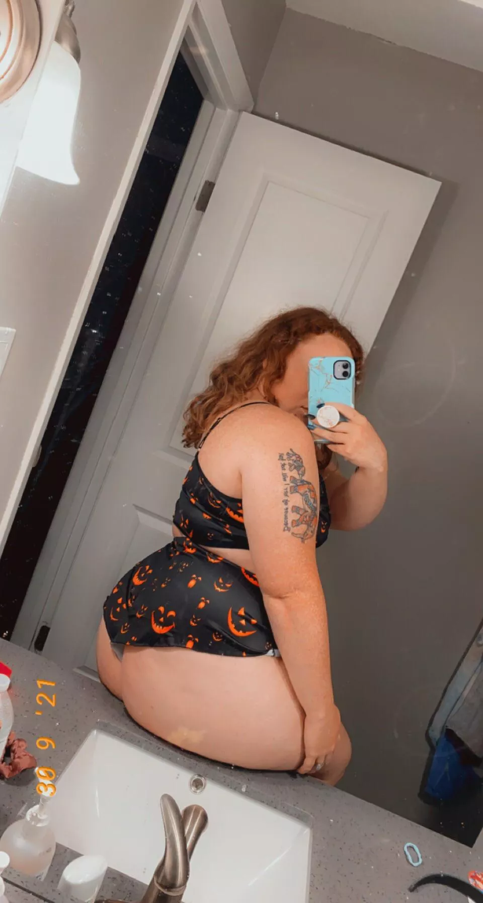 trick or treat🎃🧡 posted by RedHeadedBunnyBabe