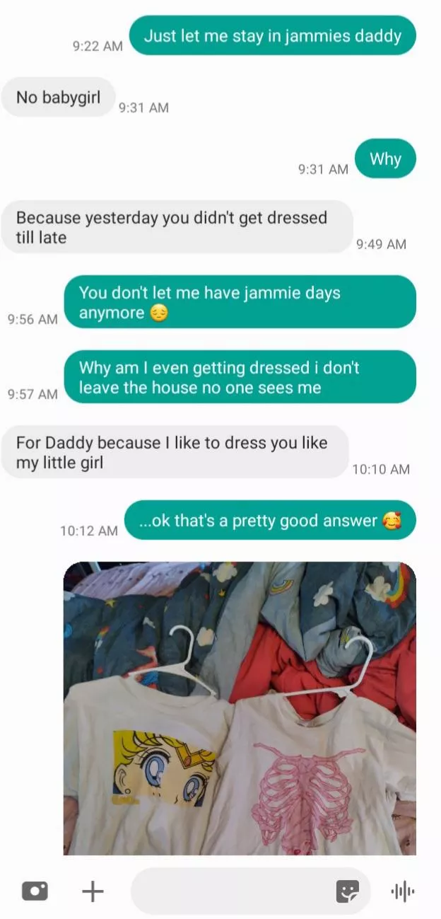 Tried to brat my way out of getting dressed today but daddy's a smooth talker 😍 posted by MmmmmPiebaby