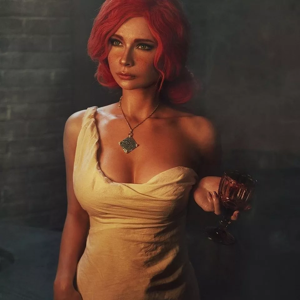 Triss Merigold (The Witcher), by JannetIncosplay.~ posted by JannetIncosplay