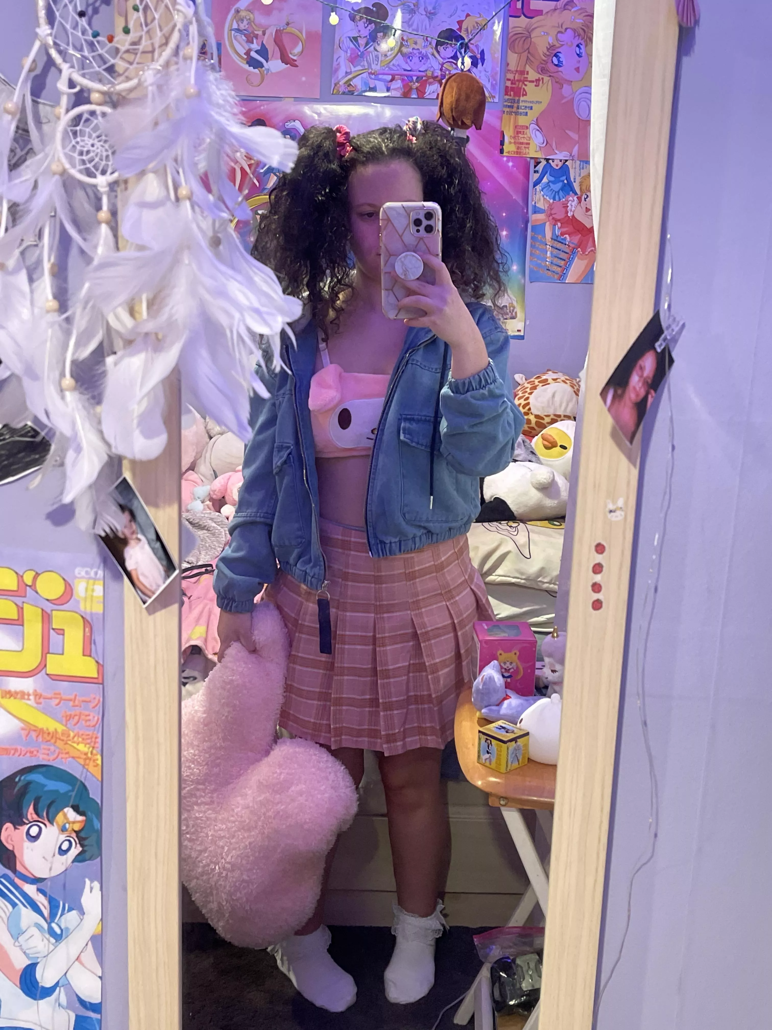 tryin to be cute ðŸŽ€ðŸ’•âœ¨ðŸ§¸ posted by annoixa