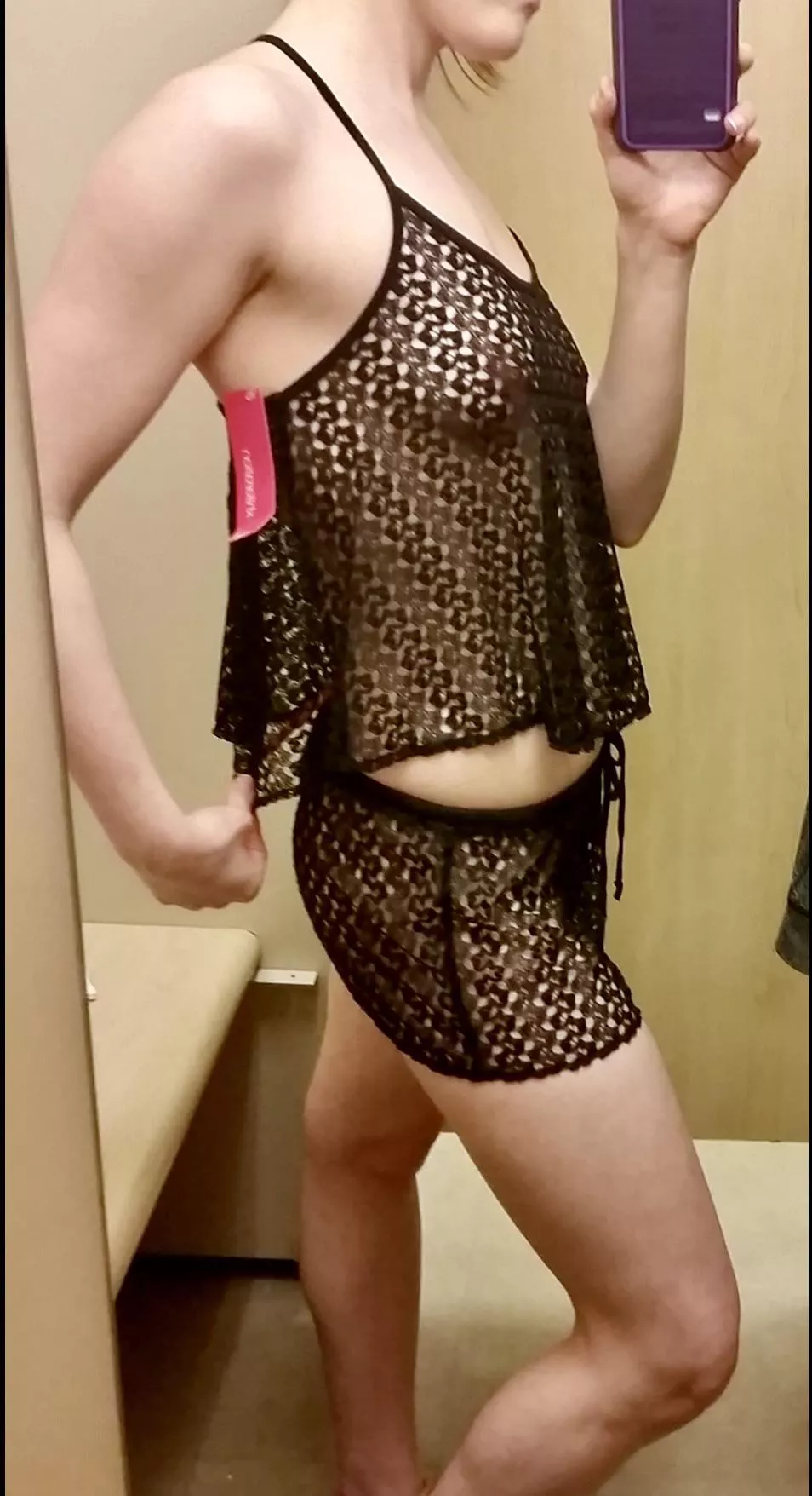 Trying something on :) posted by ohnomyeyesareburning