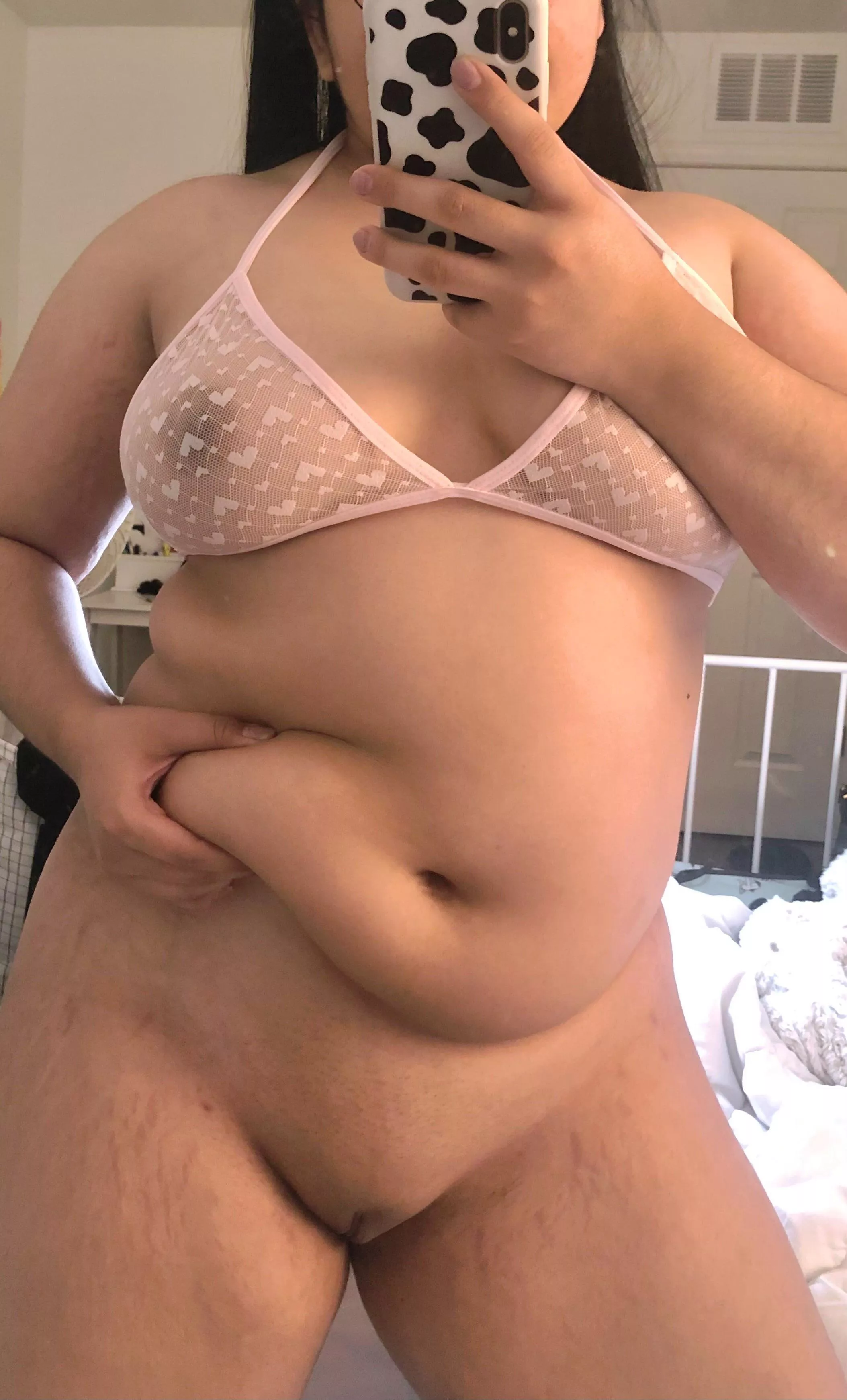 Tummy selfie! posted by purekiko