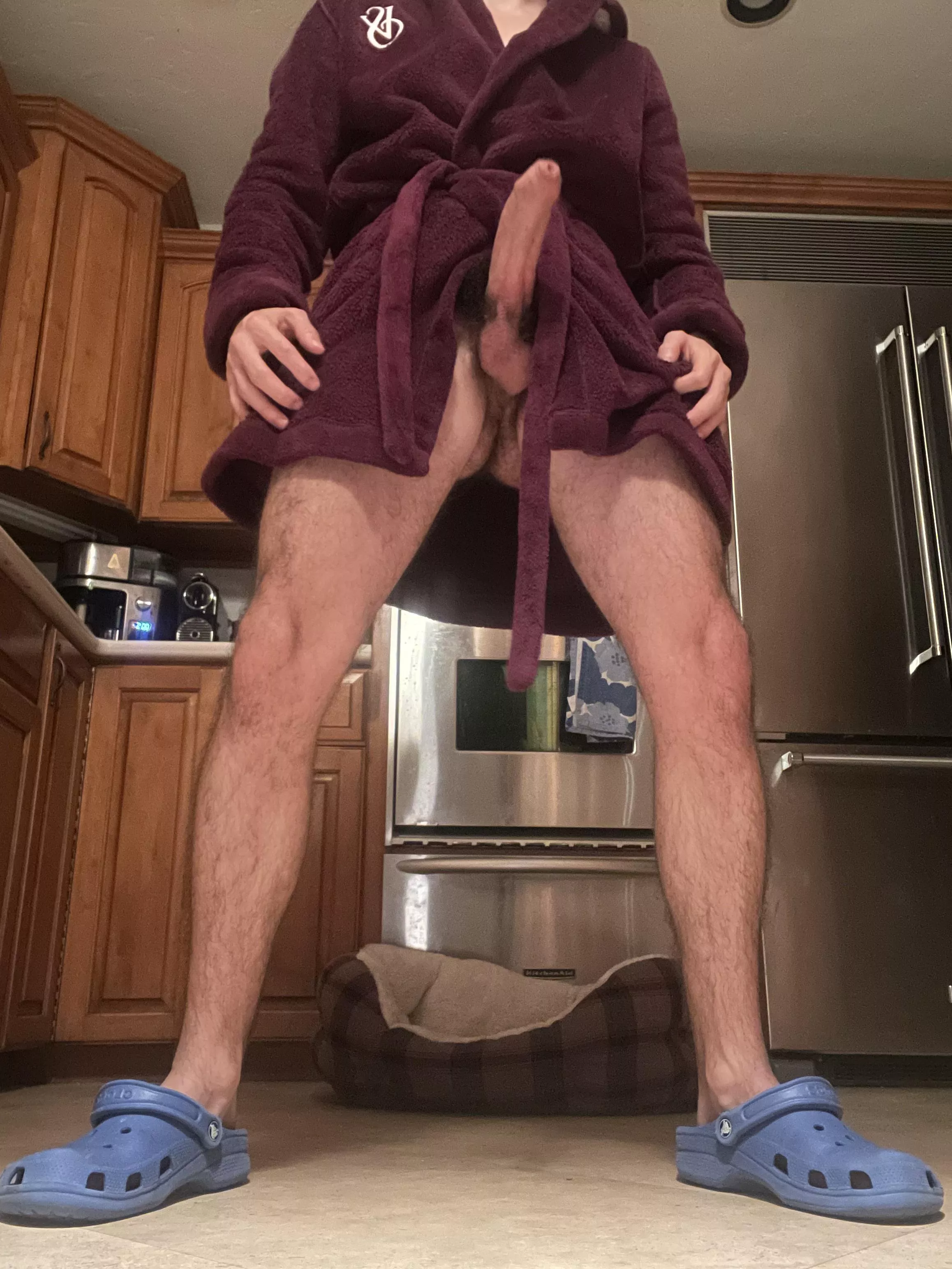 Twink in the kitchen anyone ? posted by AverageGuyAround