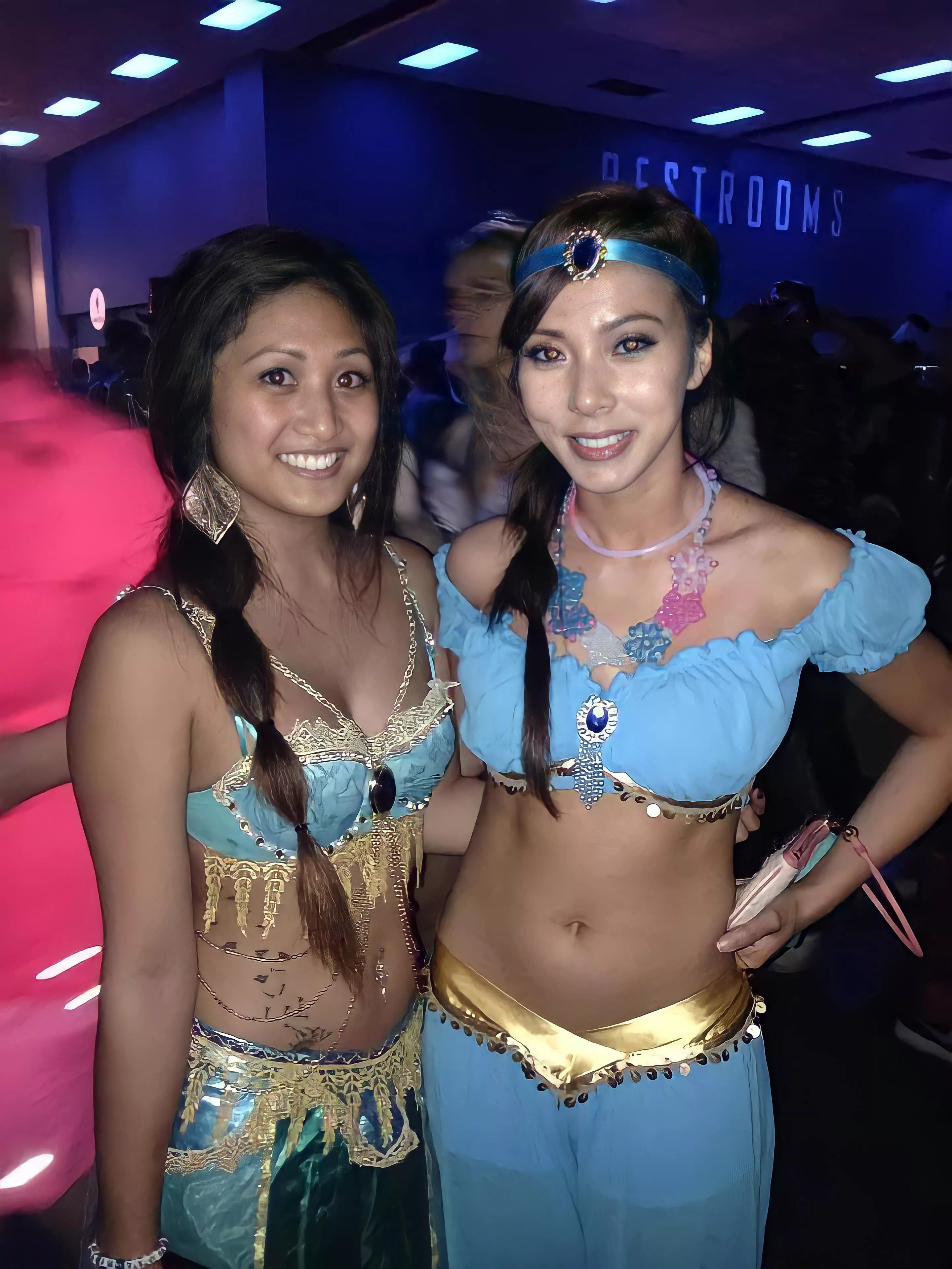 Two rave princesses👸🏽👸🏻 posted by SaddytheBaddy