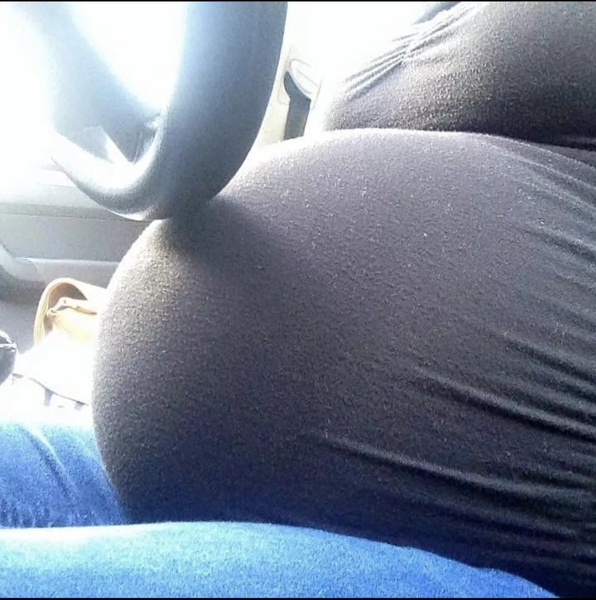 Ugh… belly is getting so big I can barely fit behind the wheel. 🥵❤️❤️🤰🏻 Anyone want to help get it bigger babes? 😘 posted by Taylor_Cross_