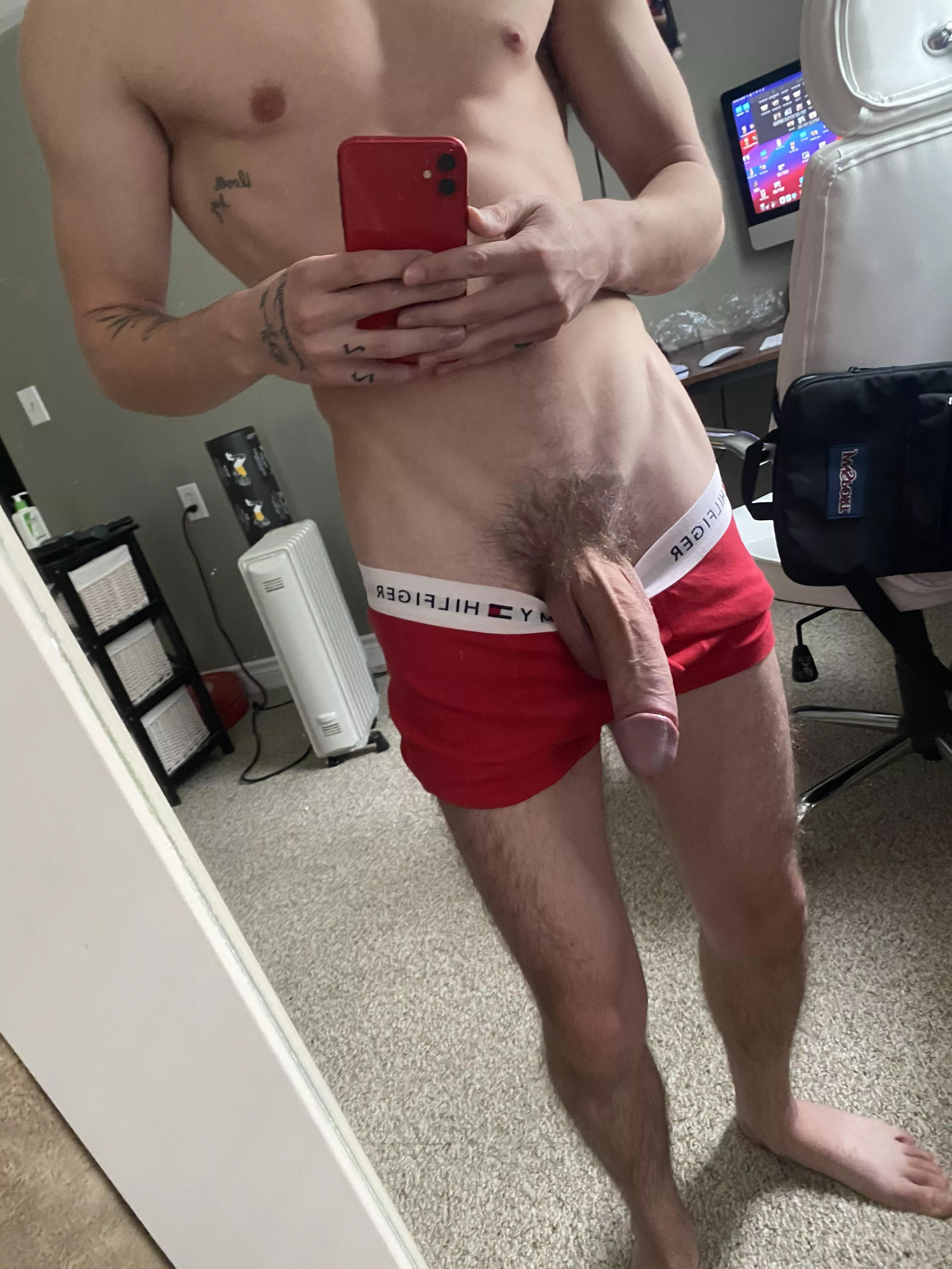 uncut Canadian cock posted by jakegelato