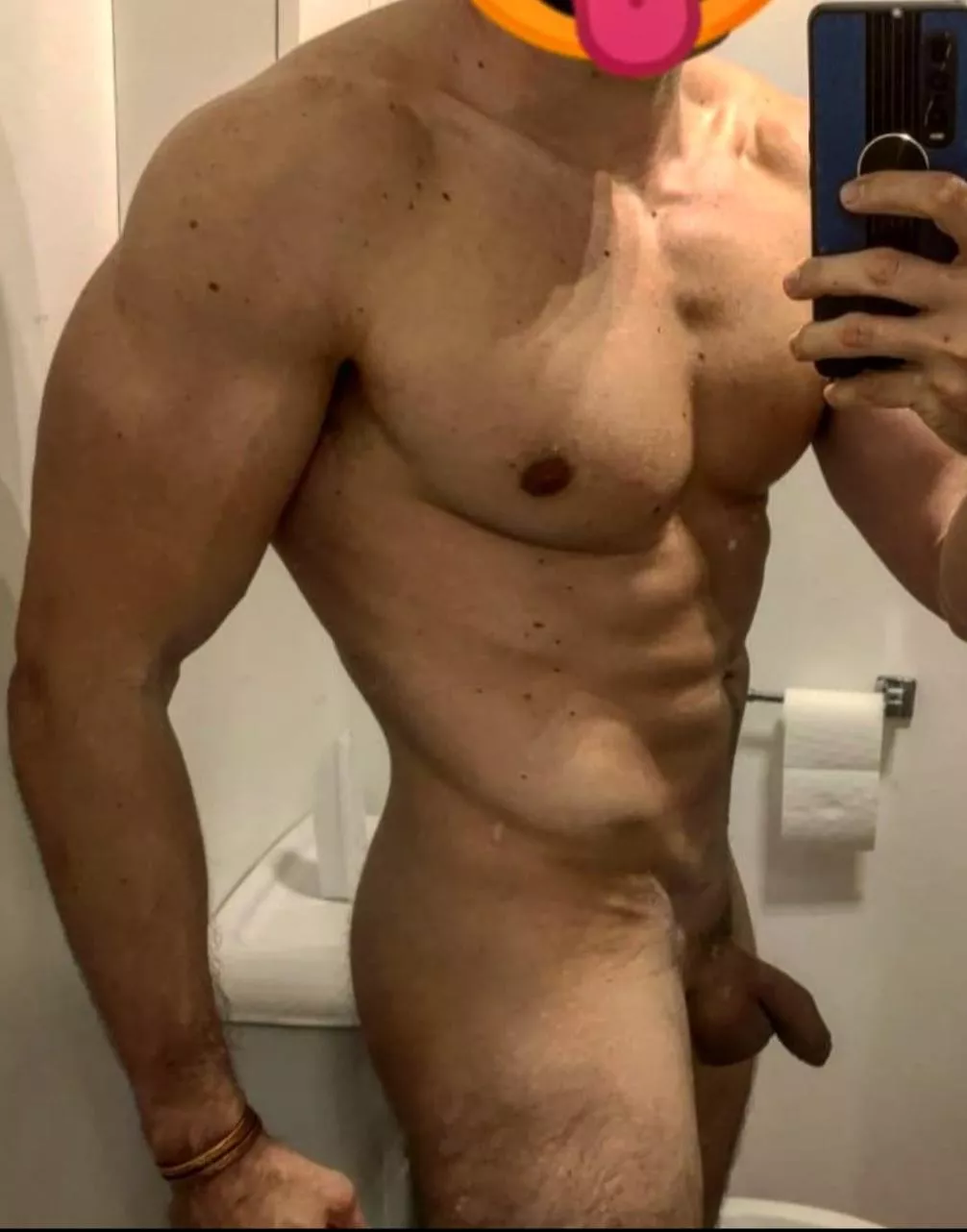 Upvote if yours is bigger 🍆 posted by Fitness_Guy_UK