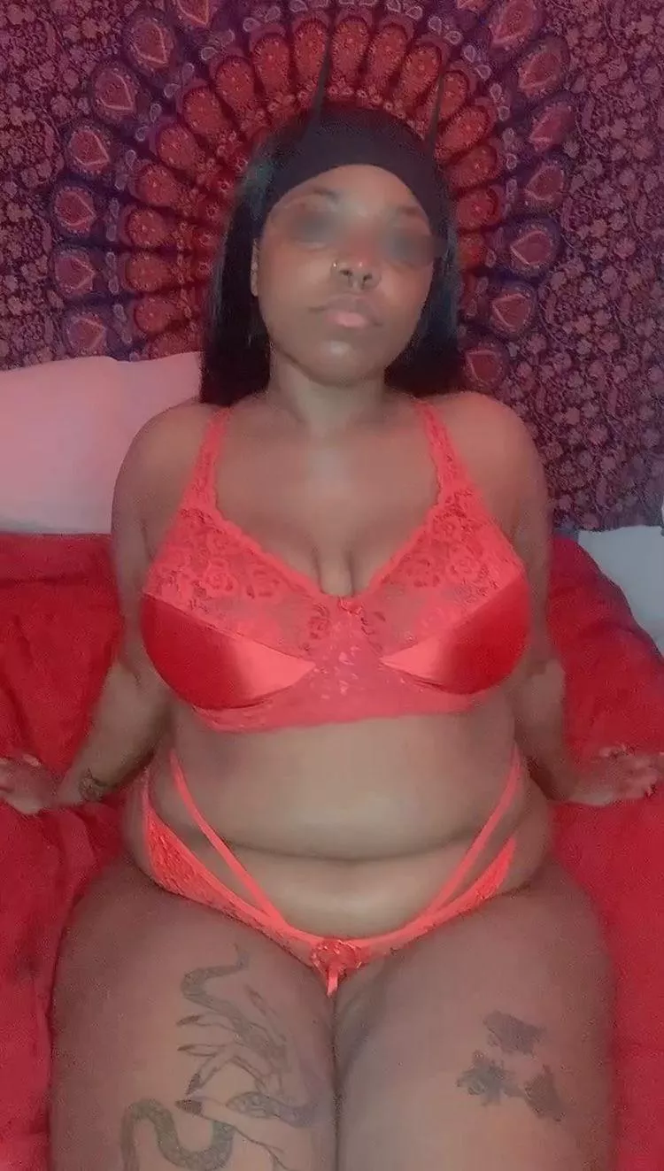 ❤️VALENTINE’S DAY SALE❤️cum play with this chubbi babe, bigger is better😋 | 💦[GFE] [sext] [rate] custom/premade [pic] [vid] panties [fet]ish friendly💦, i do show face ✨kik me @princessmari111 posted by childlike_luna