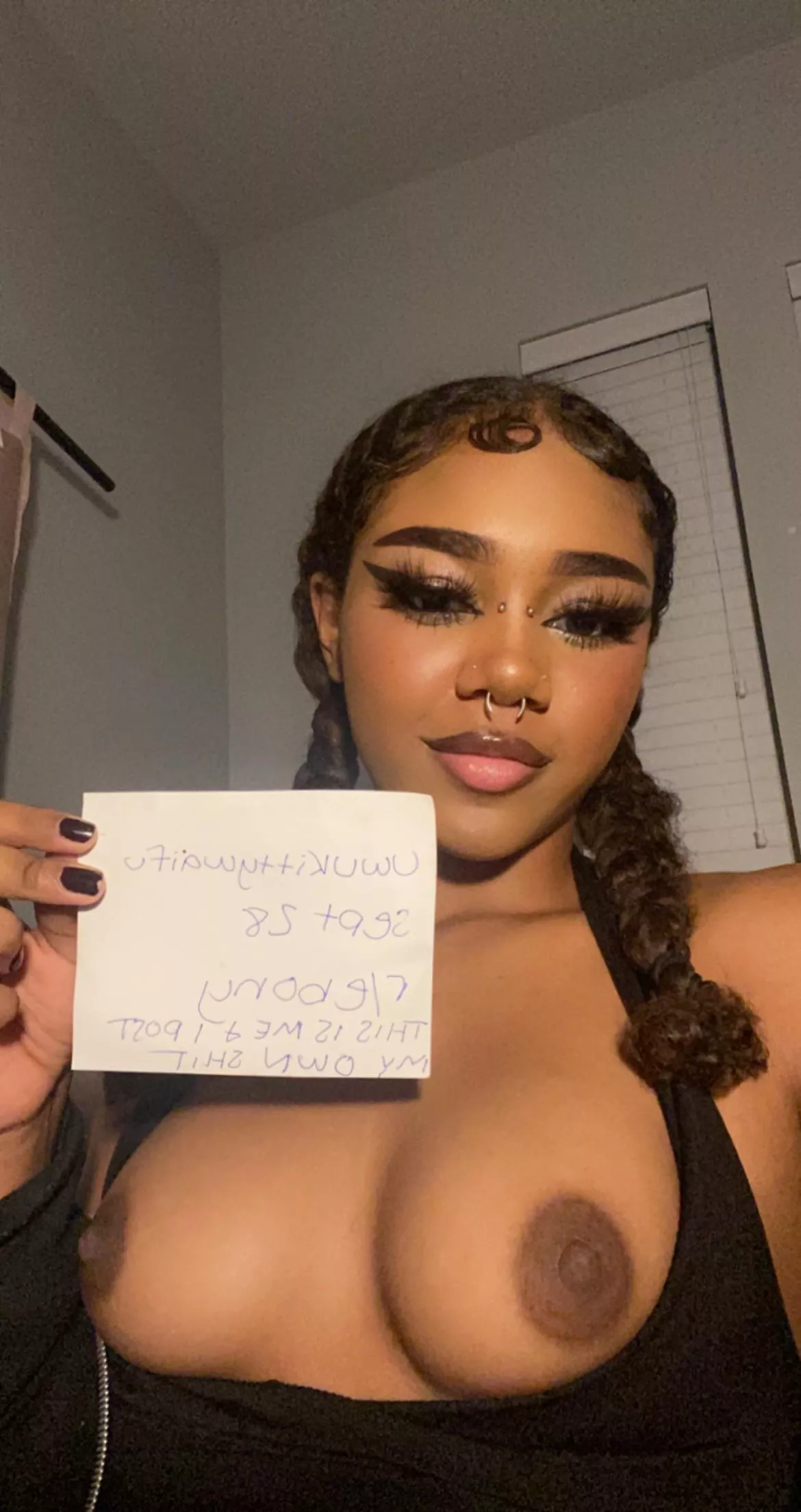 Verification posted by hennessyfantasy