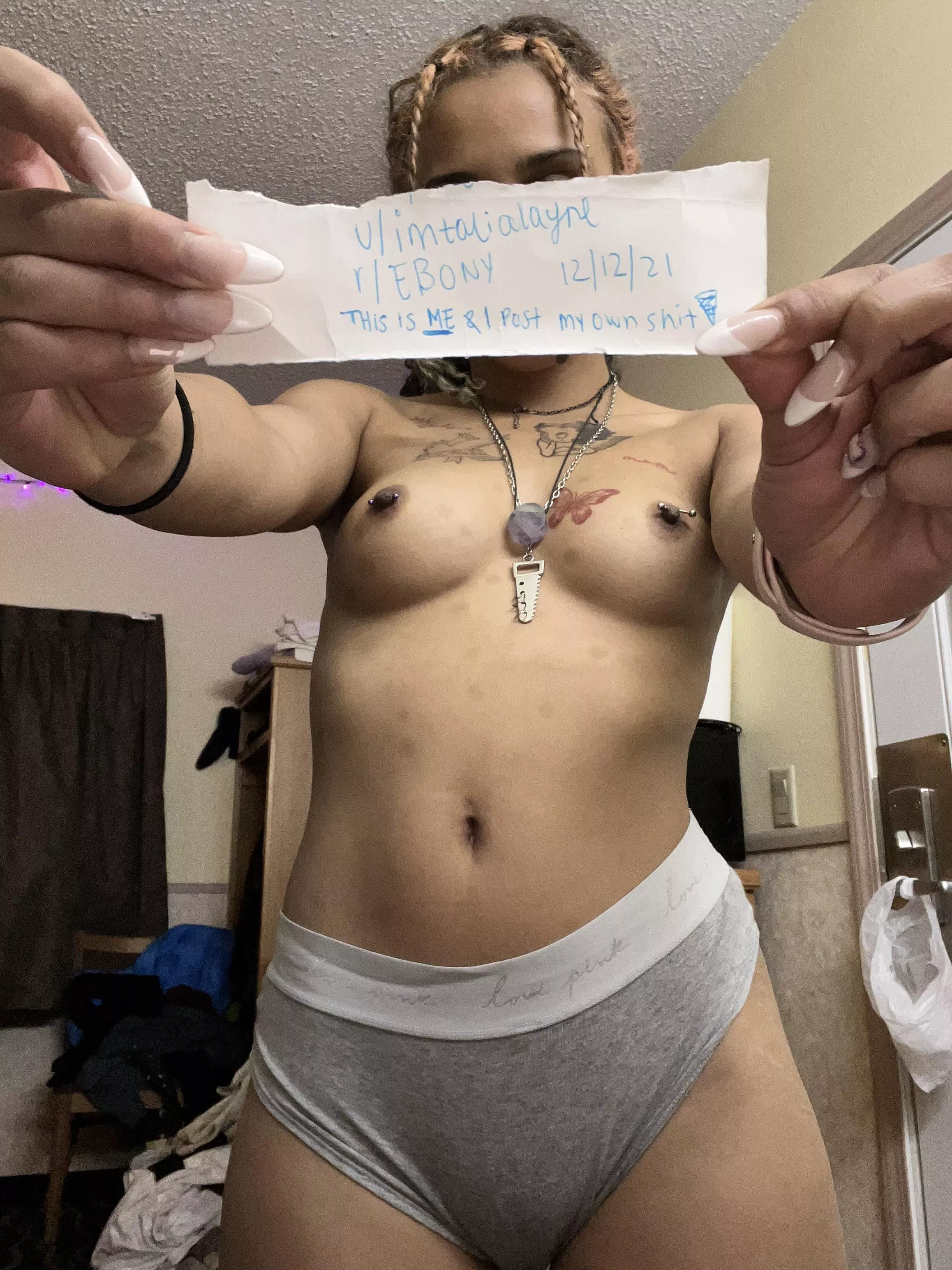 Verification post: 20 year old cutie ♡ posted by imtalialayne