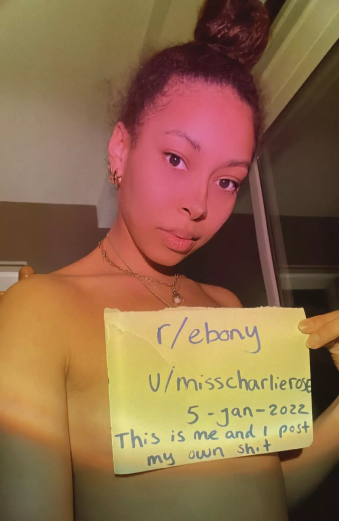 Verification post :) posted by Misscharlierose