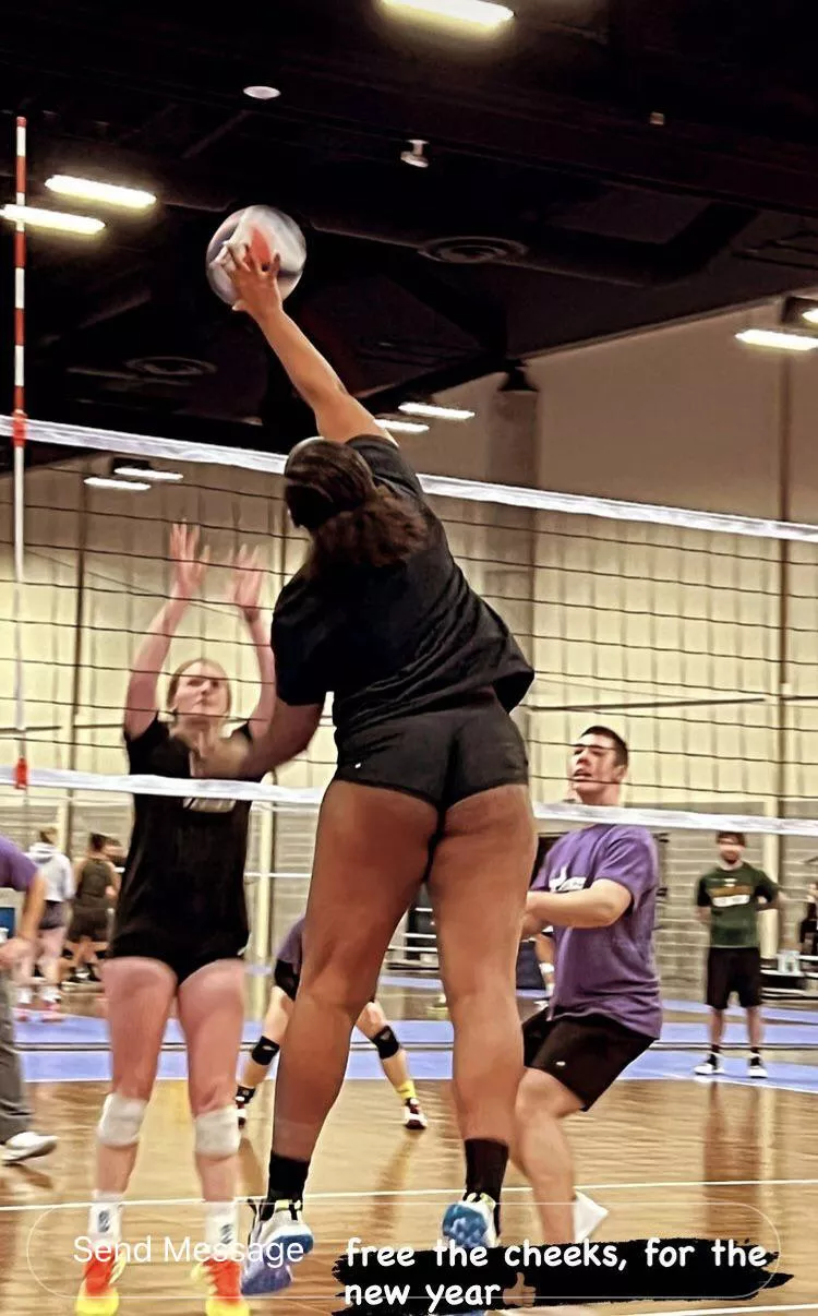 Volleyball Wedgie posted by Wedgies32